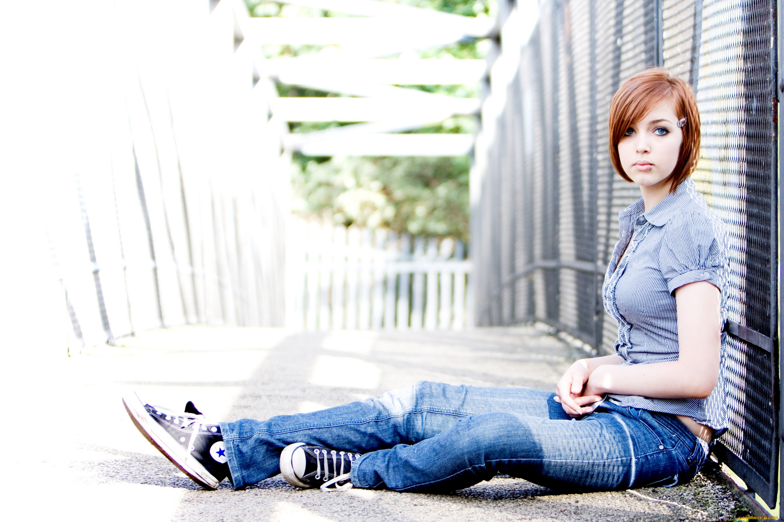 natalie, barratt, девушки, natalie, barratt, кеды, джинсы