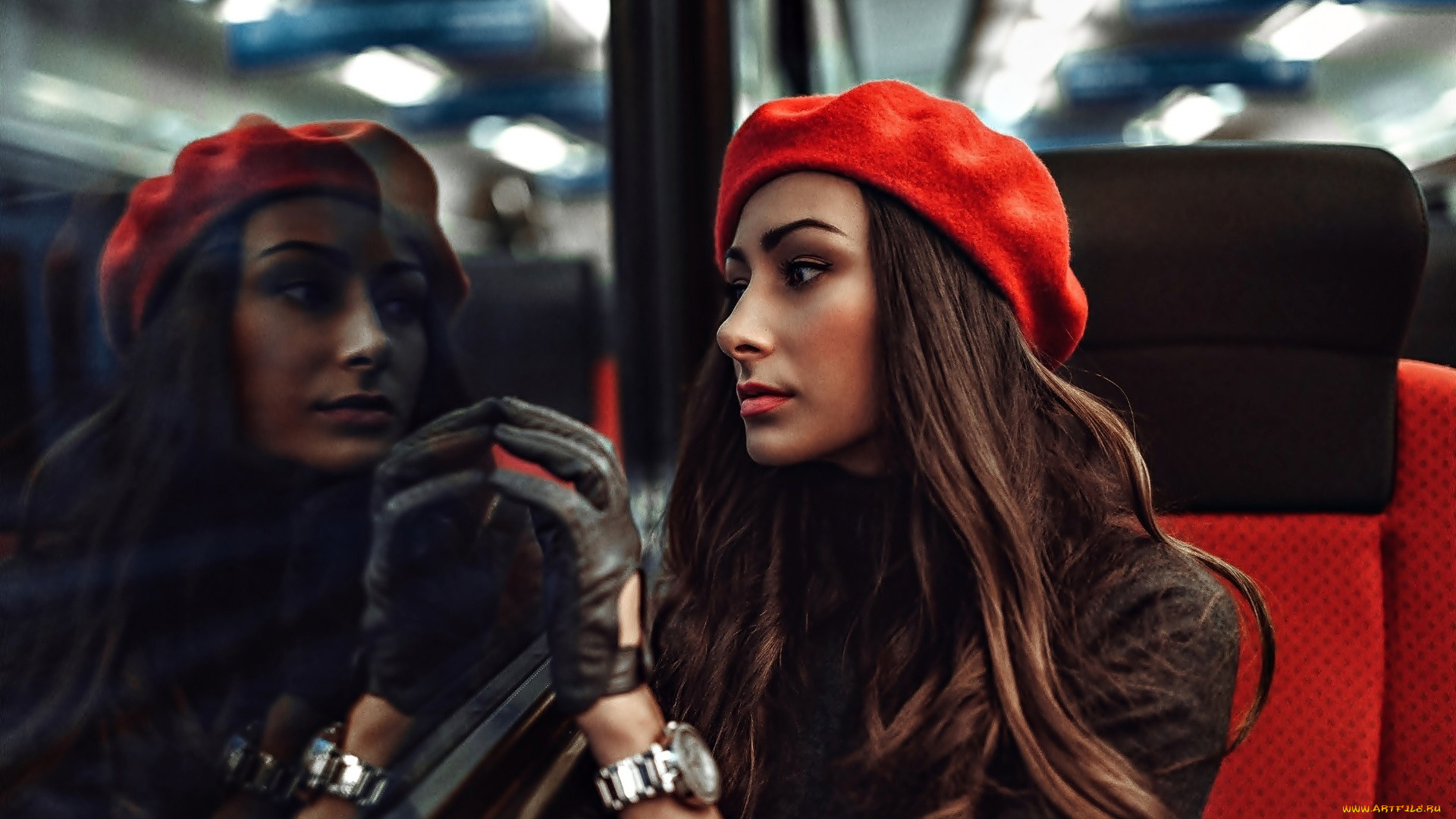 девушки, -, брюнетки, , шатенки, берет, перчатки, часы