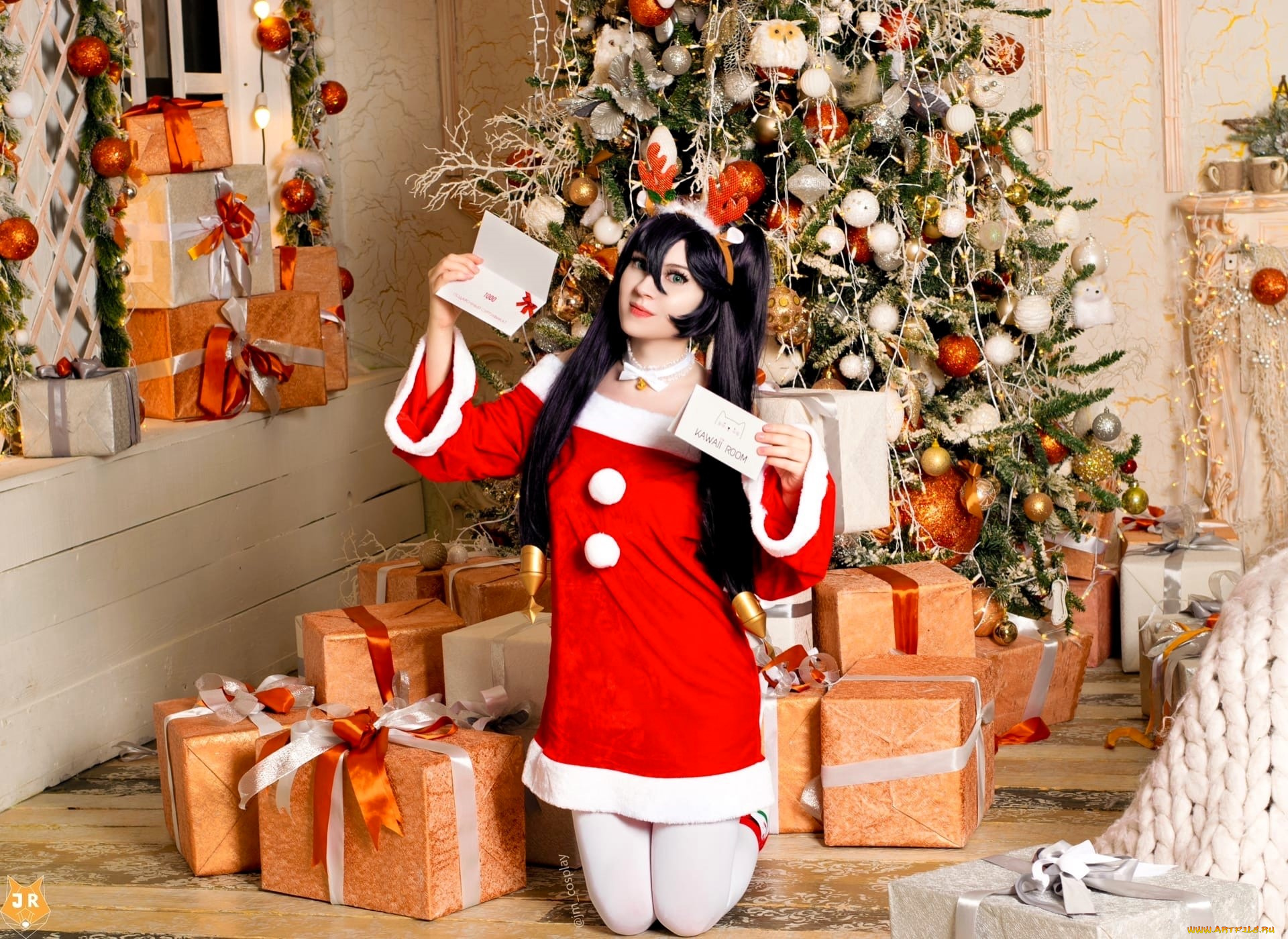 юлиана, меркулова, девушки, брюнетка, костюм, ёлка, подарки