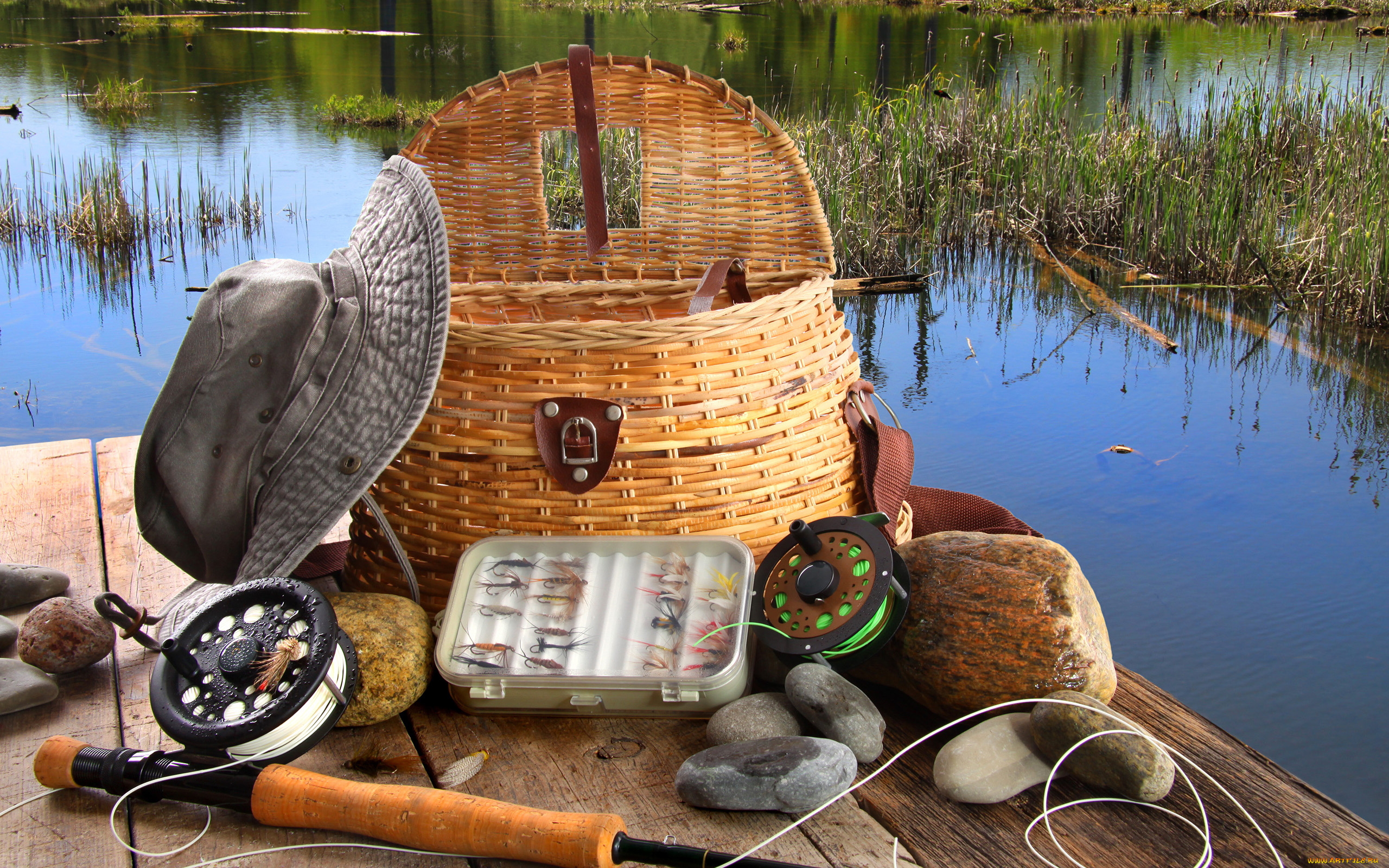 разное, рыбалка, , рыбаки, , улов, , снасти, шляпа, садок, наживка, катушка, камни