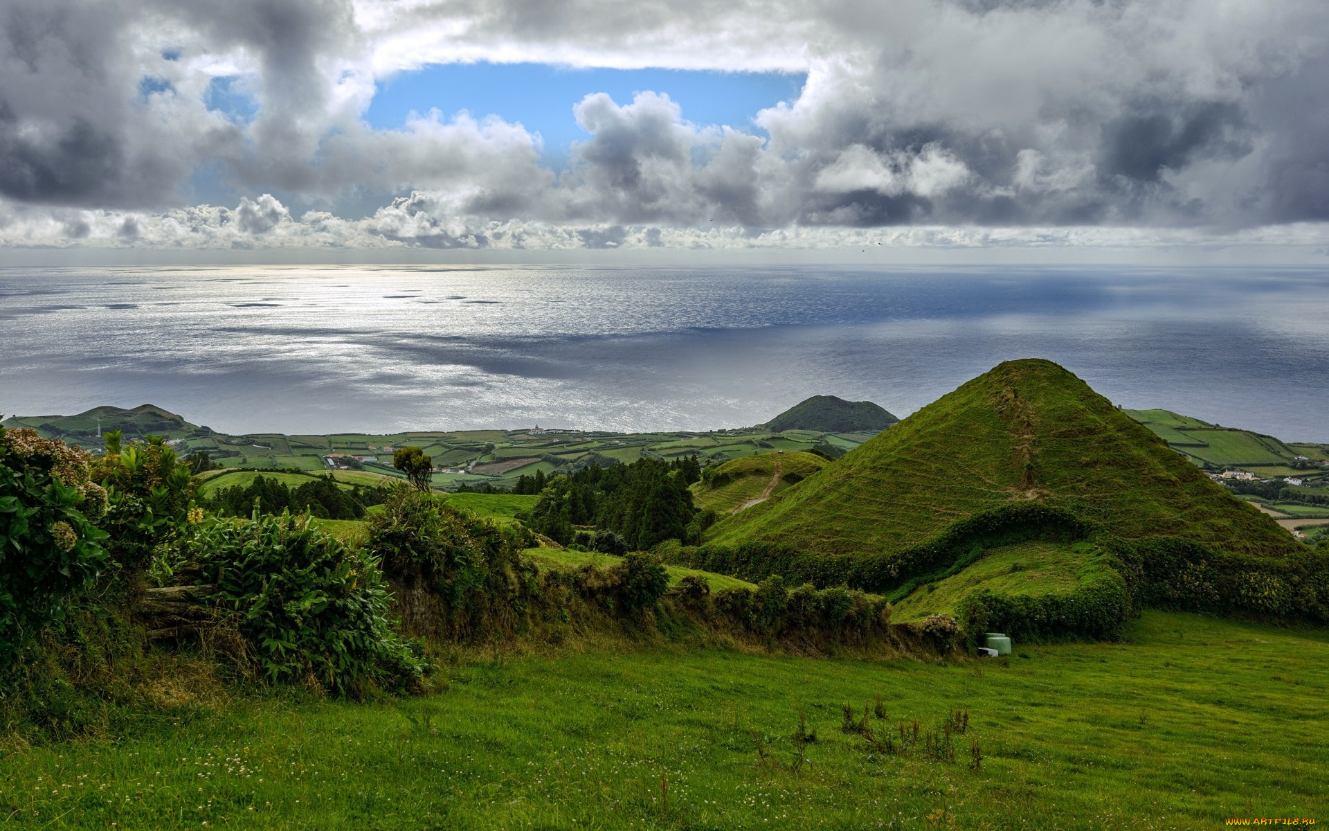 природа, побережье, поля, вершина, берег, небо, море
