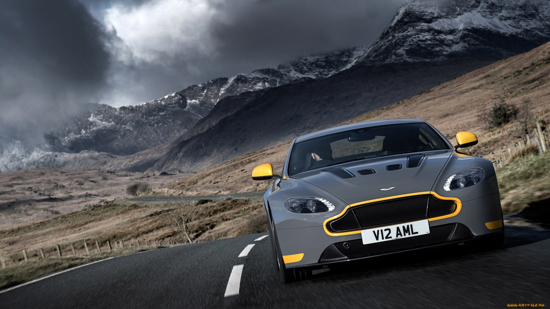 aston, martin, v12, vantage-s, with, manual, transmission, 2017, автомобили, aston, martin, transmission, with, manual, v12, vantage-s, aston, martin, 2017