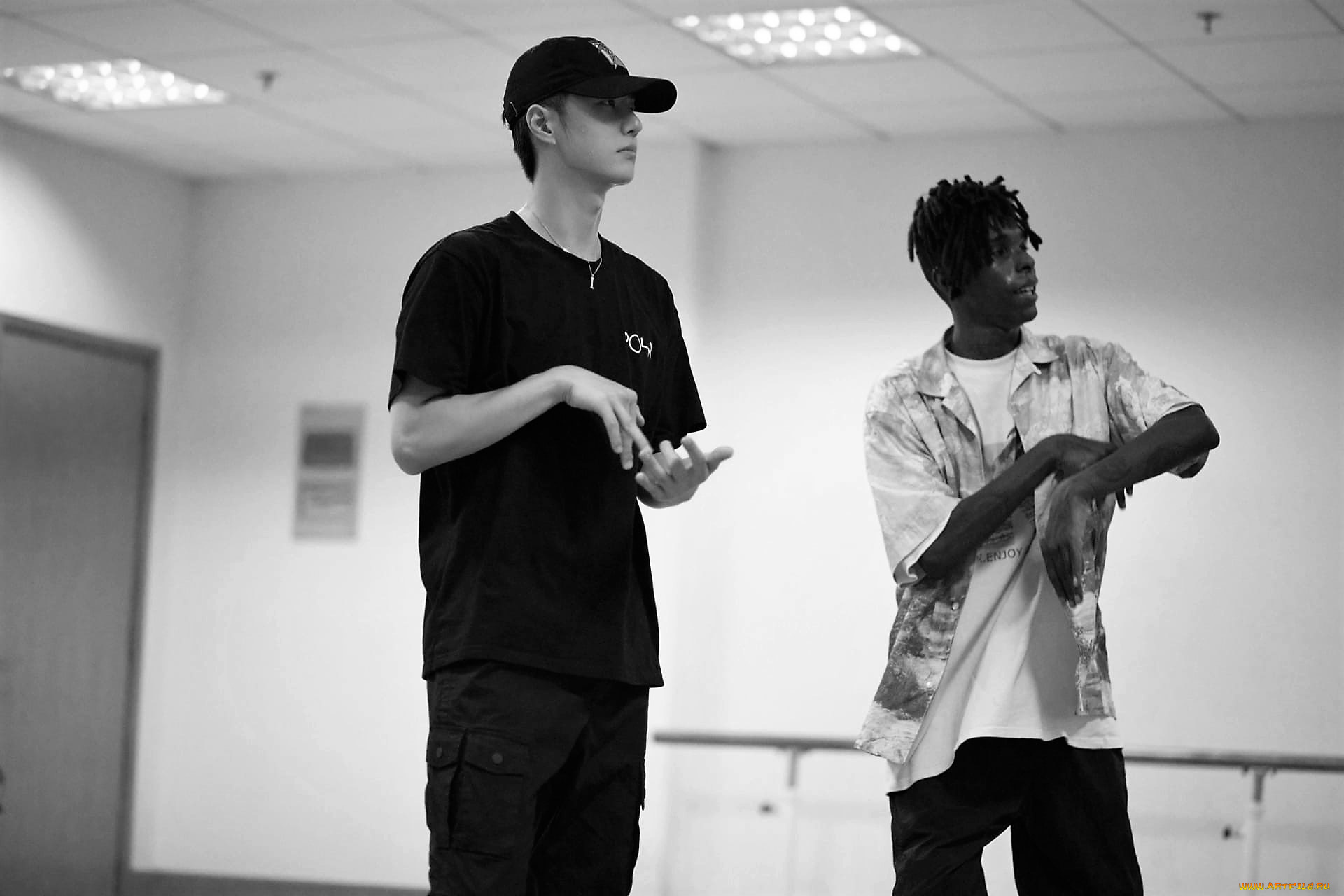 разное, знаменитости, ван, ибо, бубу, танцы