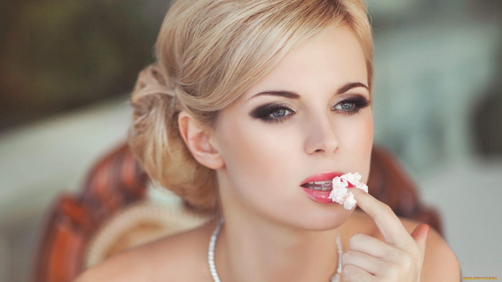 девушки, -unsort, , лица, , портреты, мороженое, blond, девушка, палец, стиль