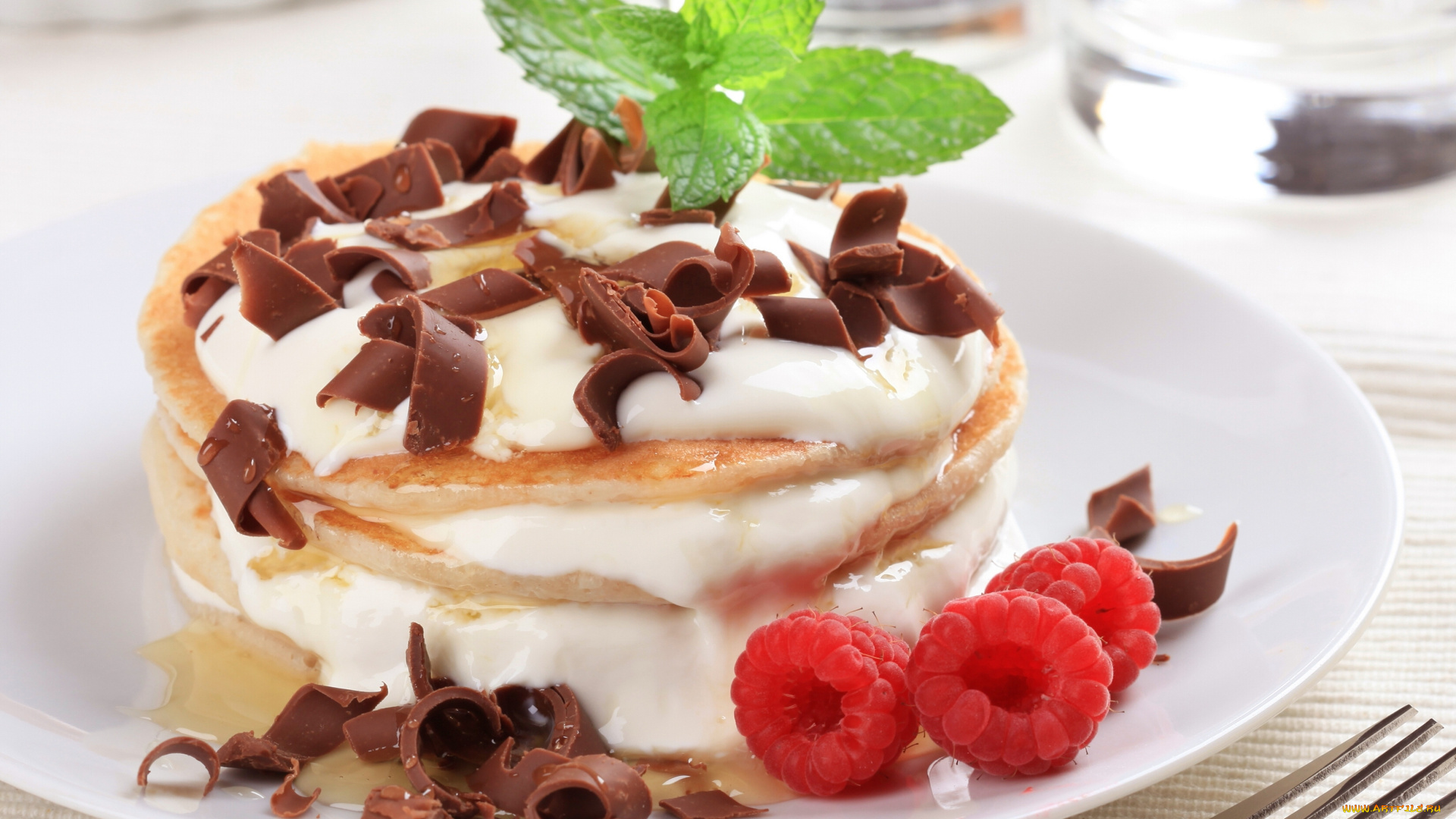 еда, блины, , оладьи, мята, шоколад, малина, блинчики, ягоды, стружка