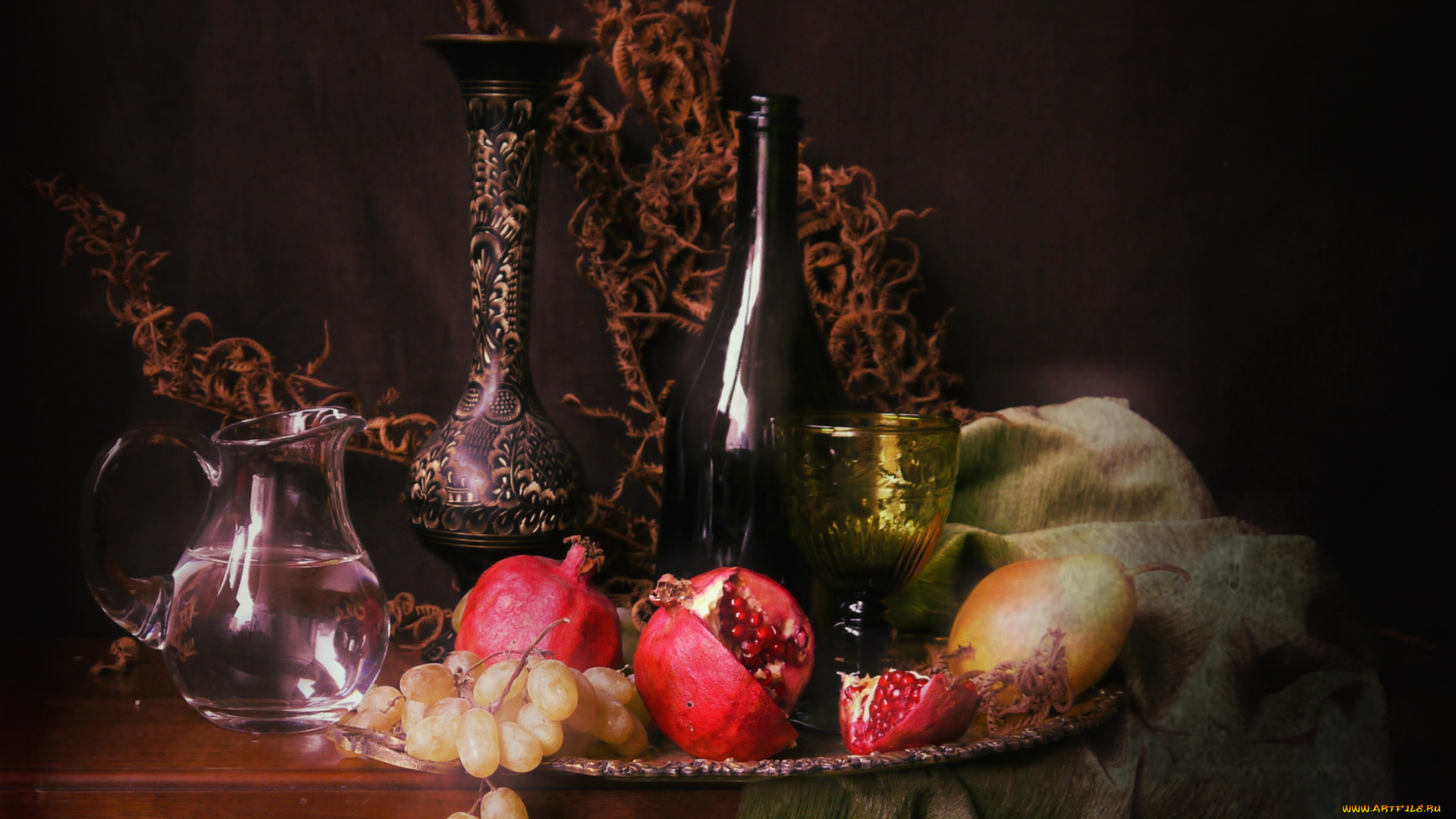 еда, натюрморт, виноград, гранаты, груша, кувшин