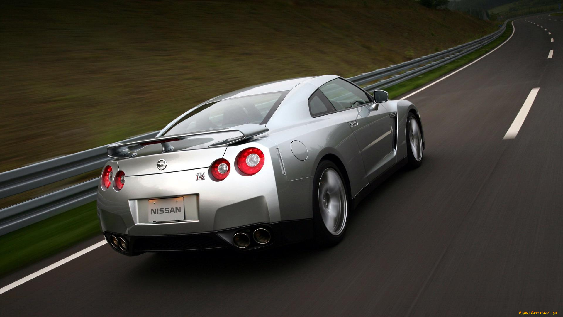 автомобили, nissan, datsun, ниссан, серебристый, скорость, трасса, шоссе, дорога