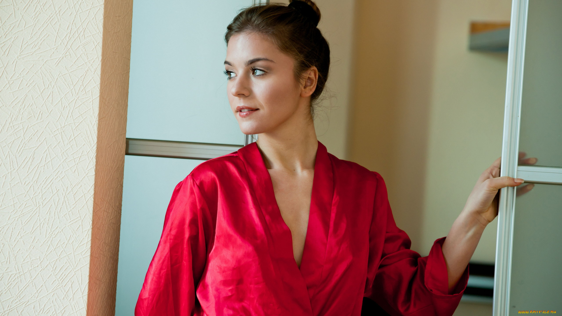 девушки, lily, chey, взгляд, розовый, халат, ?????????, ??????????