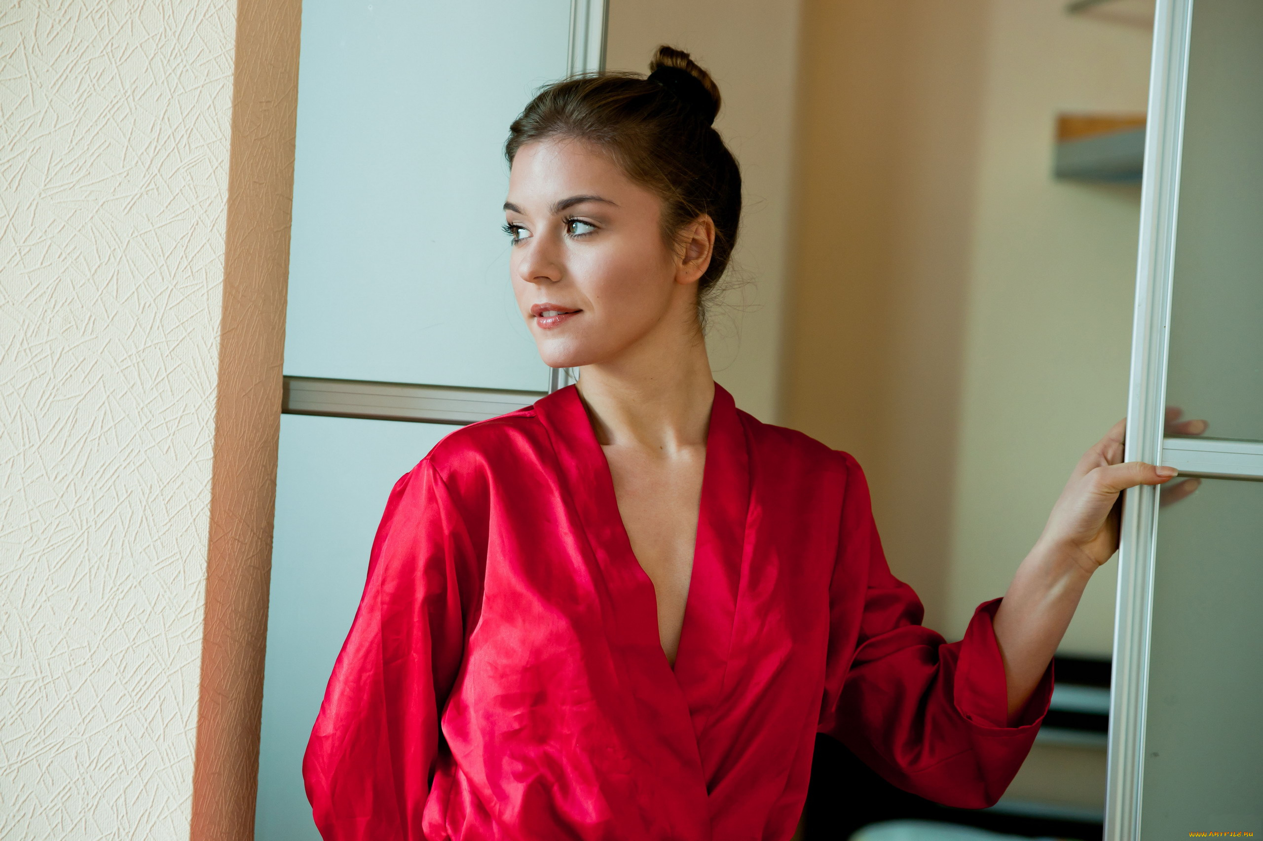 девушки, lily, chey, взгляд, розовый, халат, ?????????, ??????????