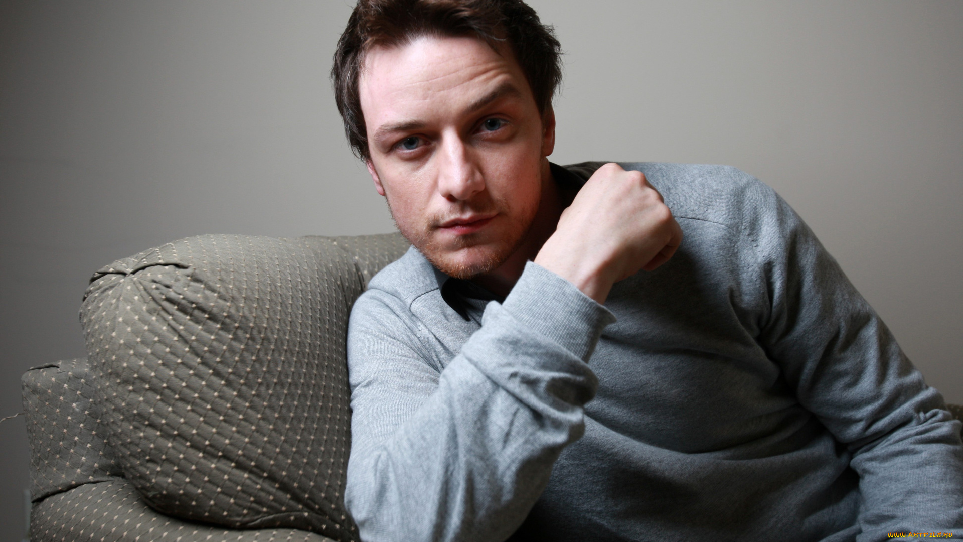 мужчины, james, mcavoy, актер, свитер, кресло