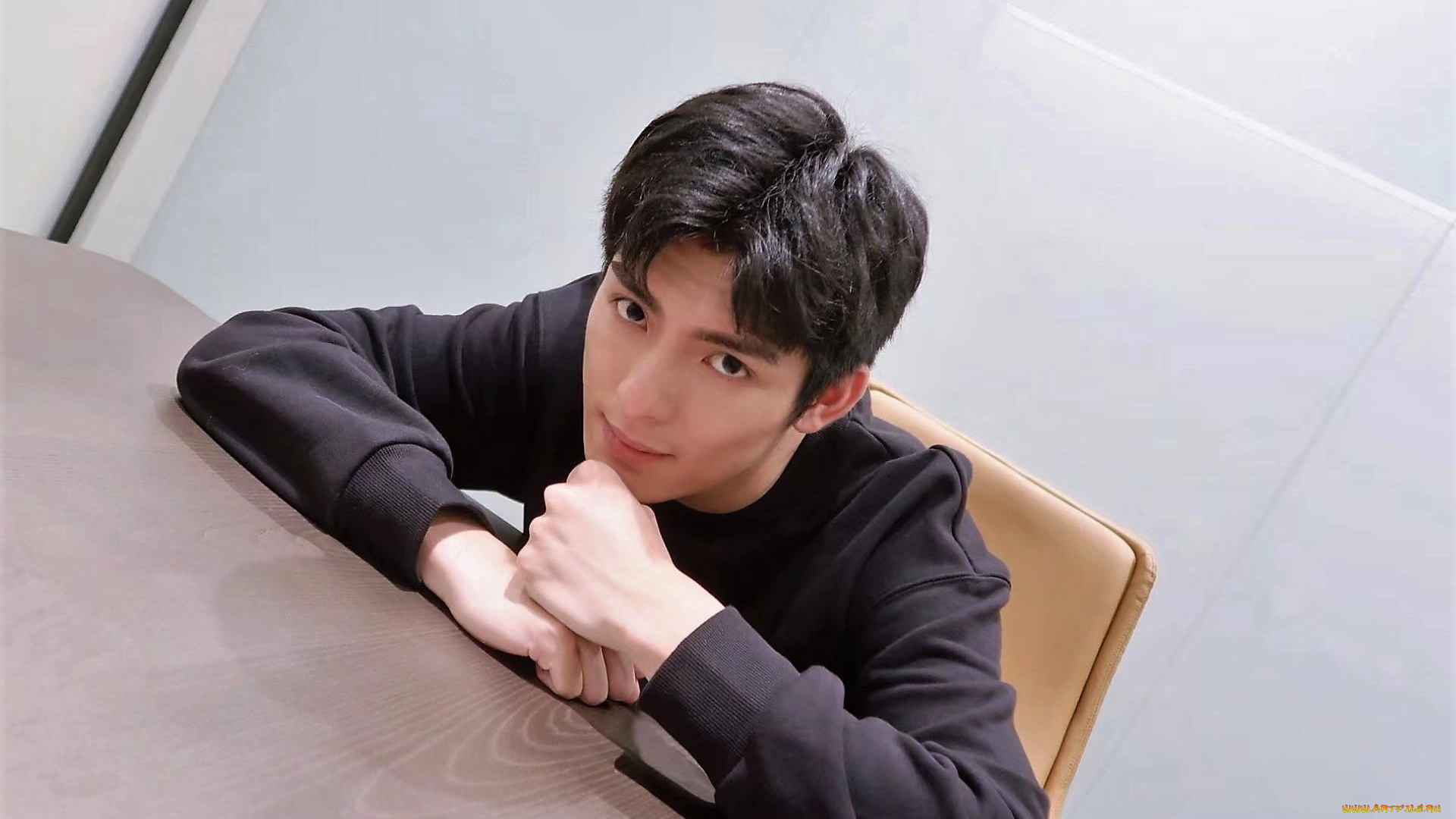 мужчины, wang, hao, xuan, актер, лицо, свитер, стол