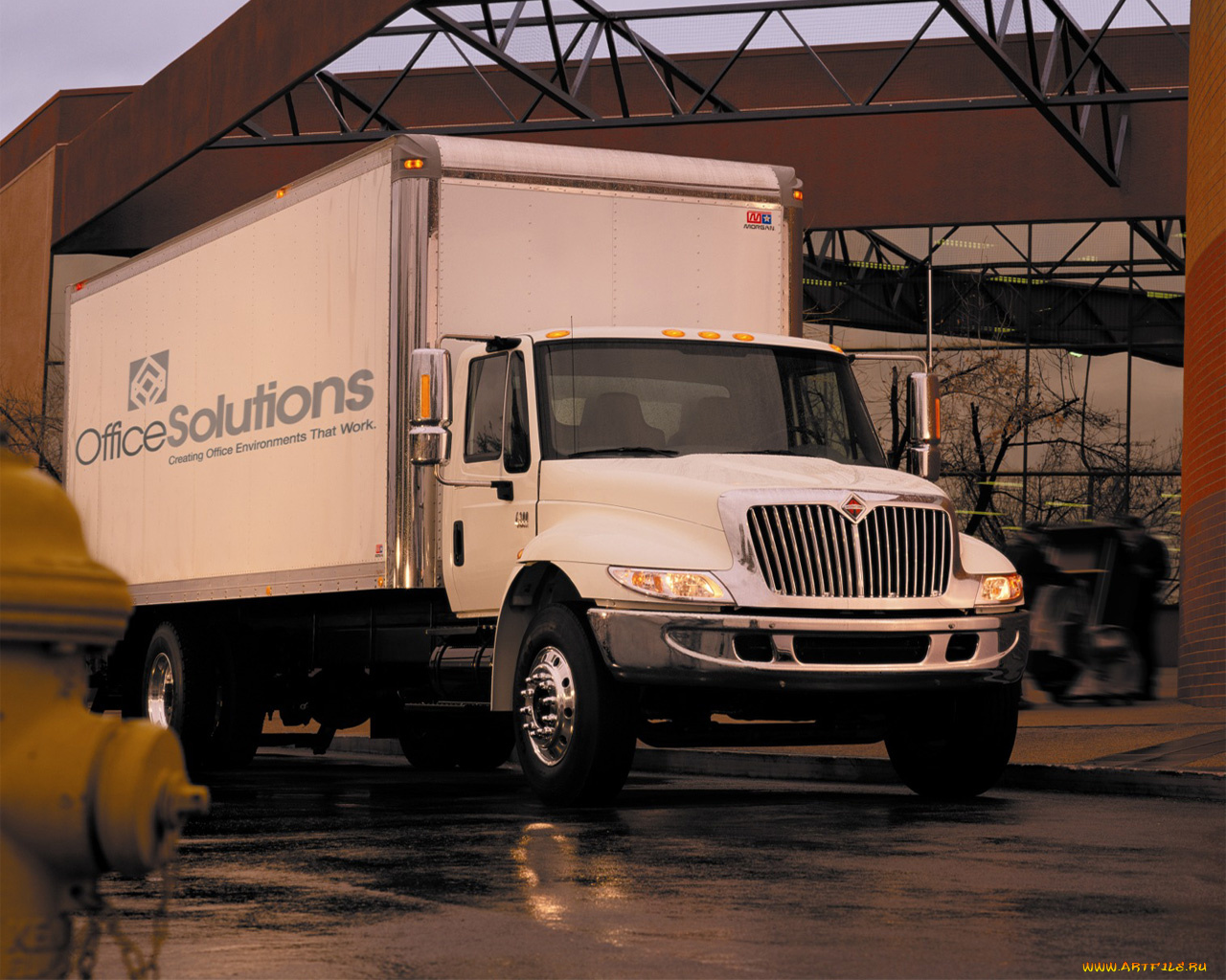 автомобили, international