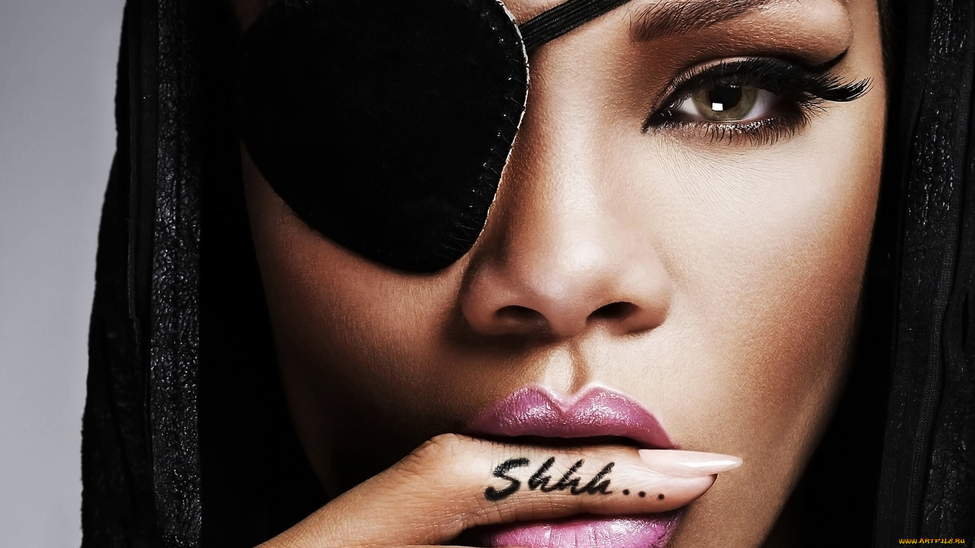 rihanna, музыка, повязка