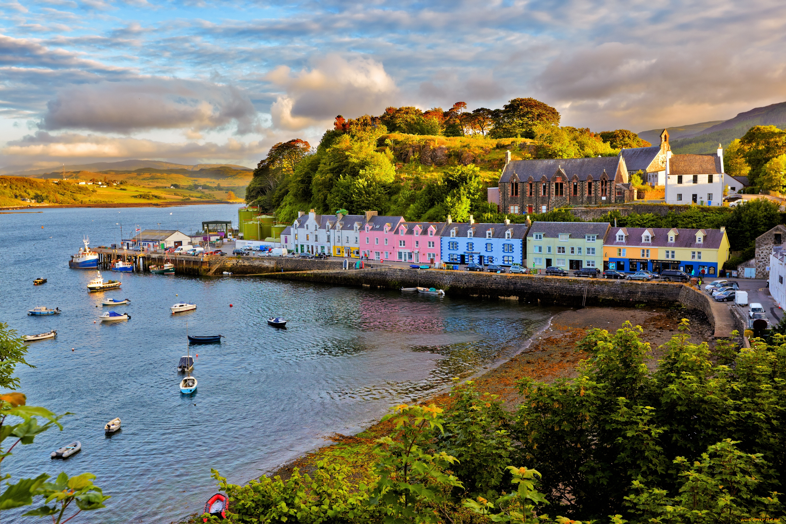 portree, , scotland, города, -, улицы, , площади, , набережные, здания, лодки, катера, набережная, портри, озеро, побережье, isle, of, skye, scotland, шотландия, пейзаж