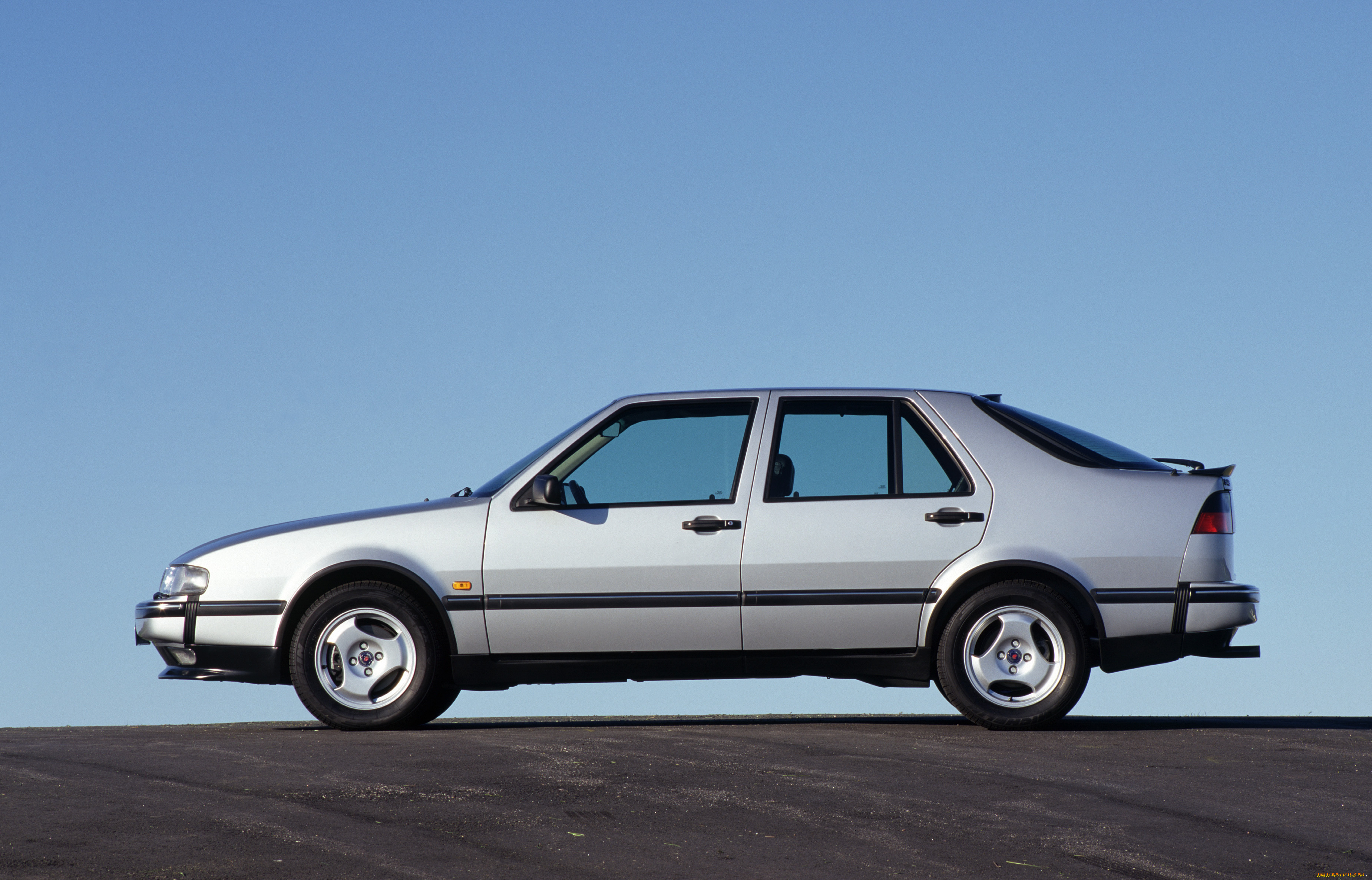 автомобили, saab