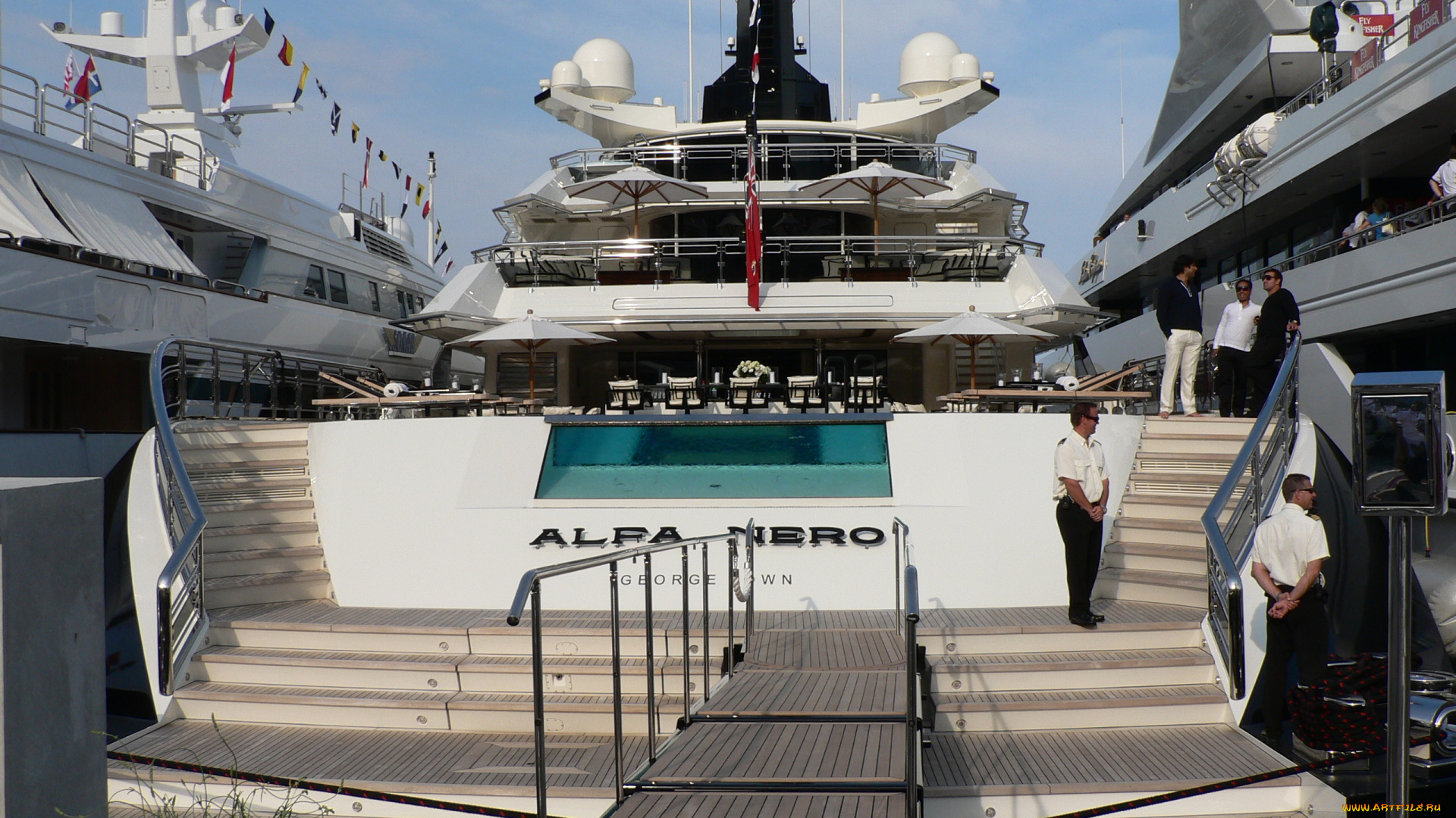 корабли, Яхты