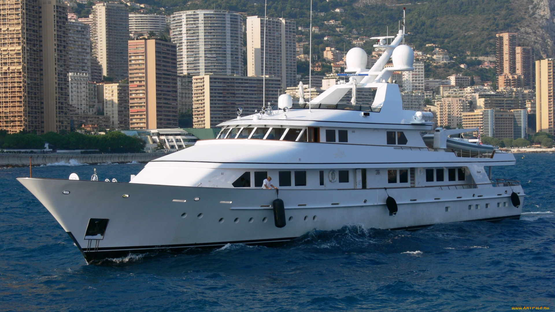 корабли, Яхты