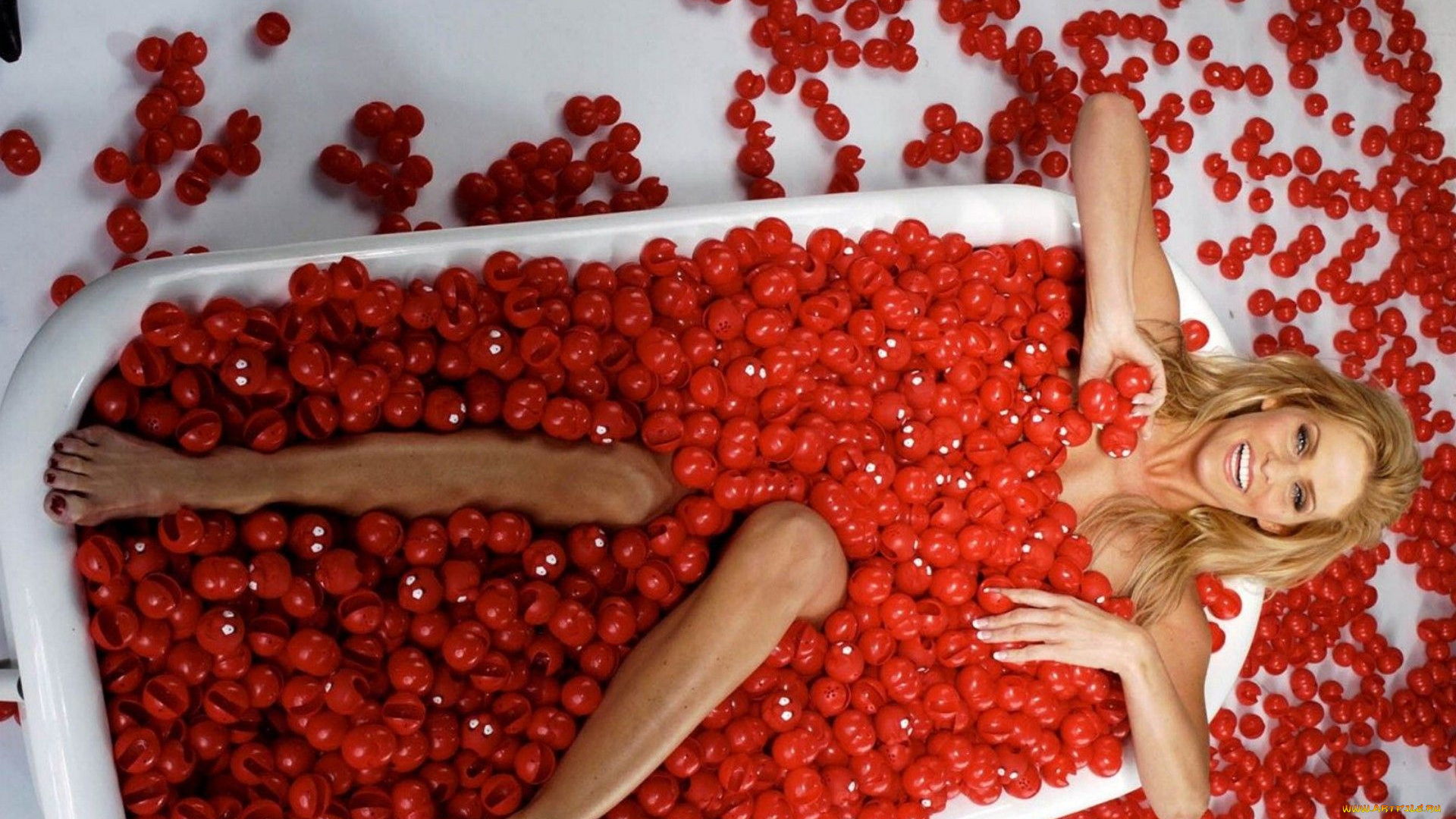 Sonya, Kraus, девушки