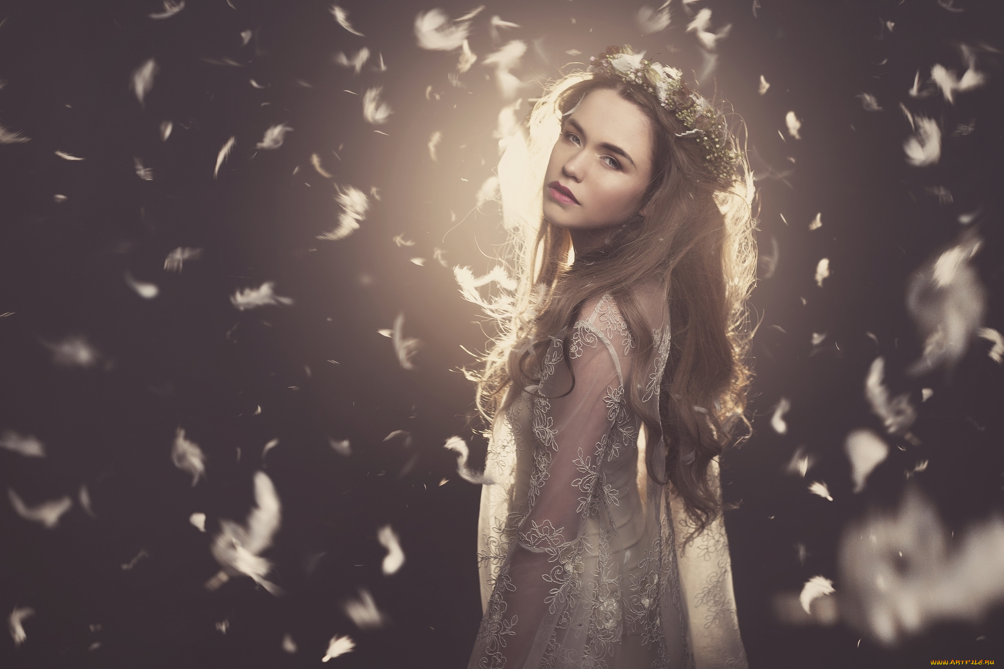 девушки, -unsort, , брюнетки, , шатенки, девушка, волосы, венок, перья, грусть, загадка