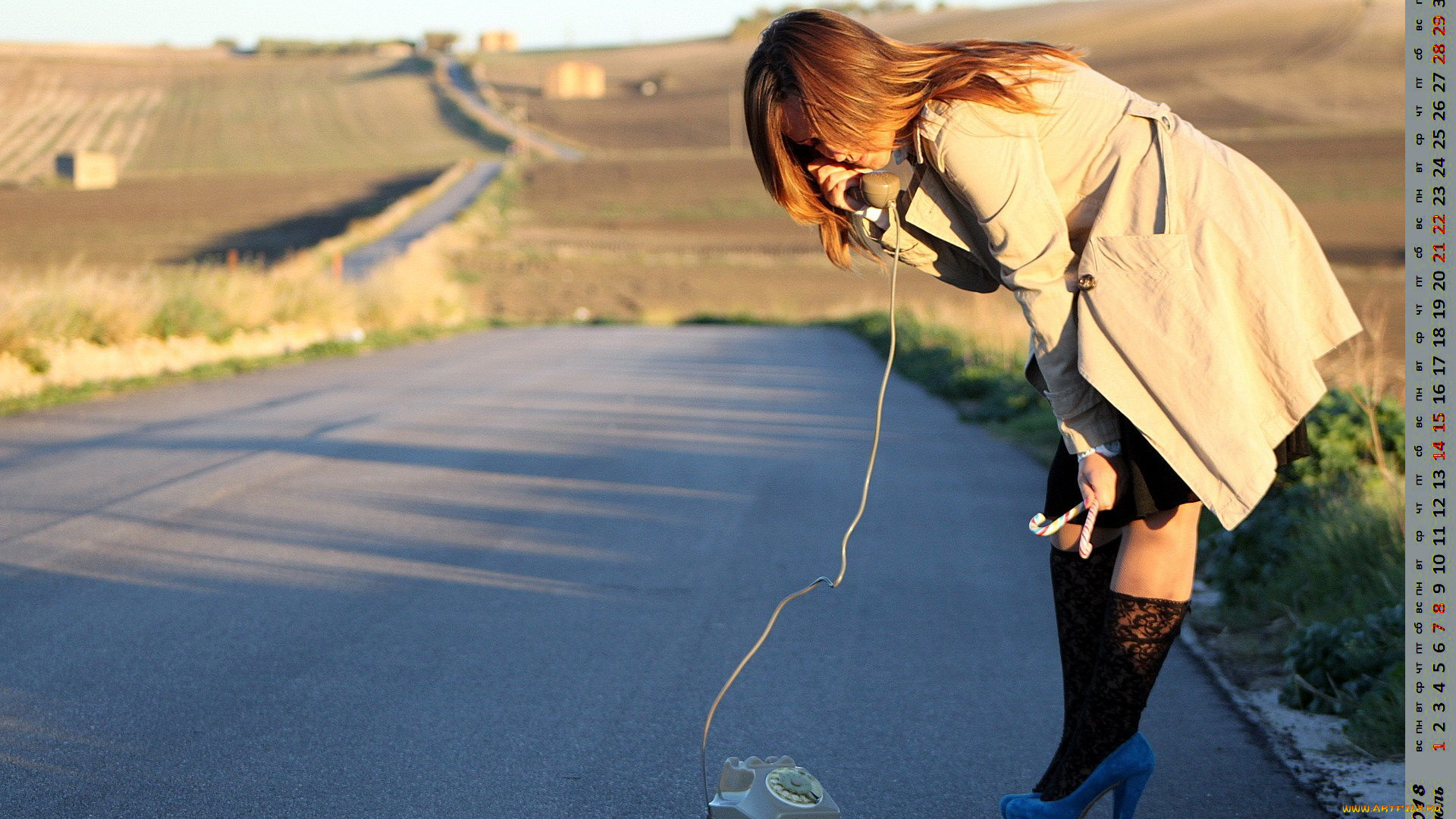 календари, девушки, телефон, дорога