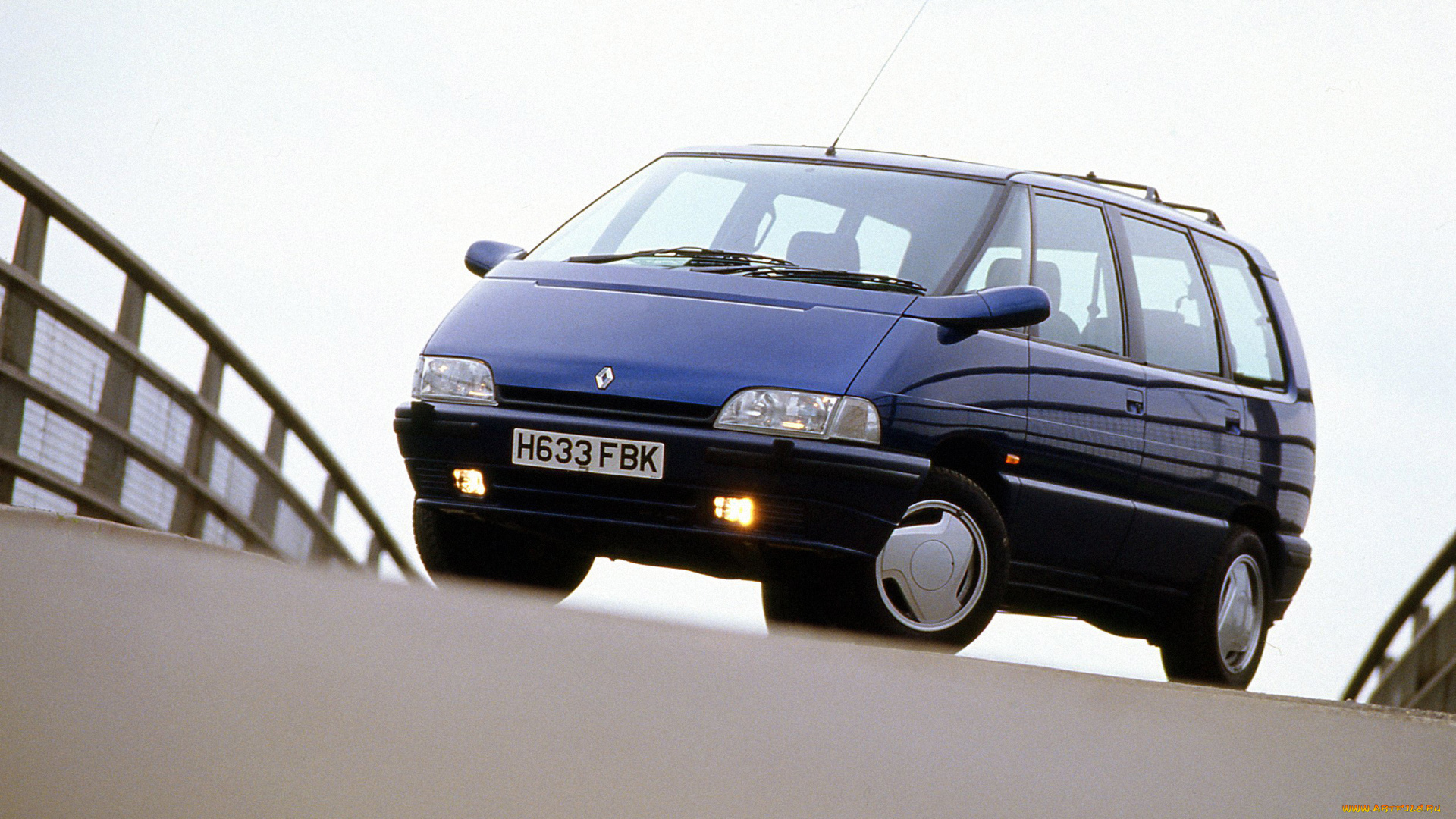 автомобили, renault