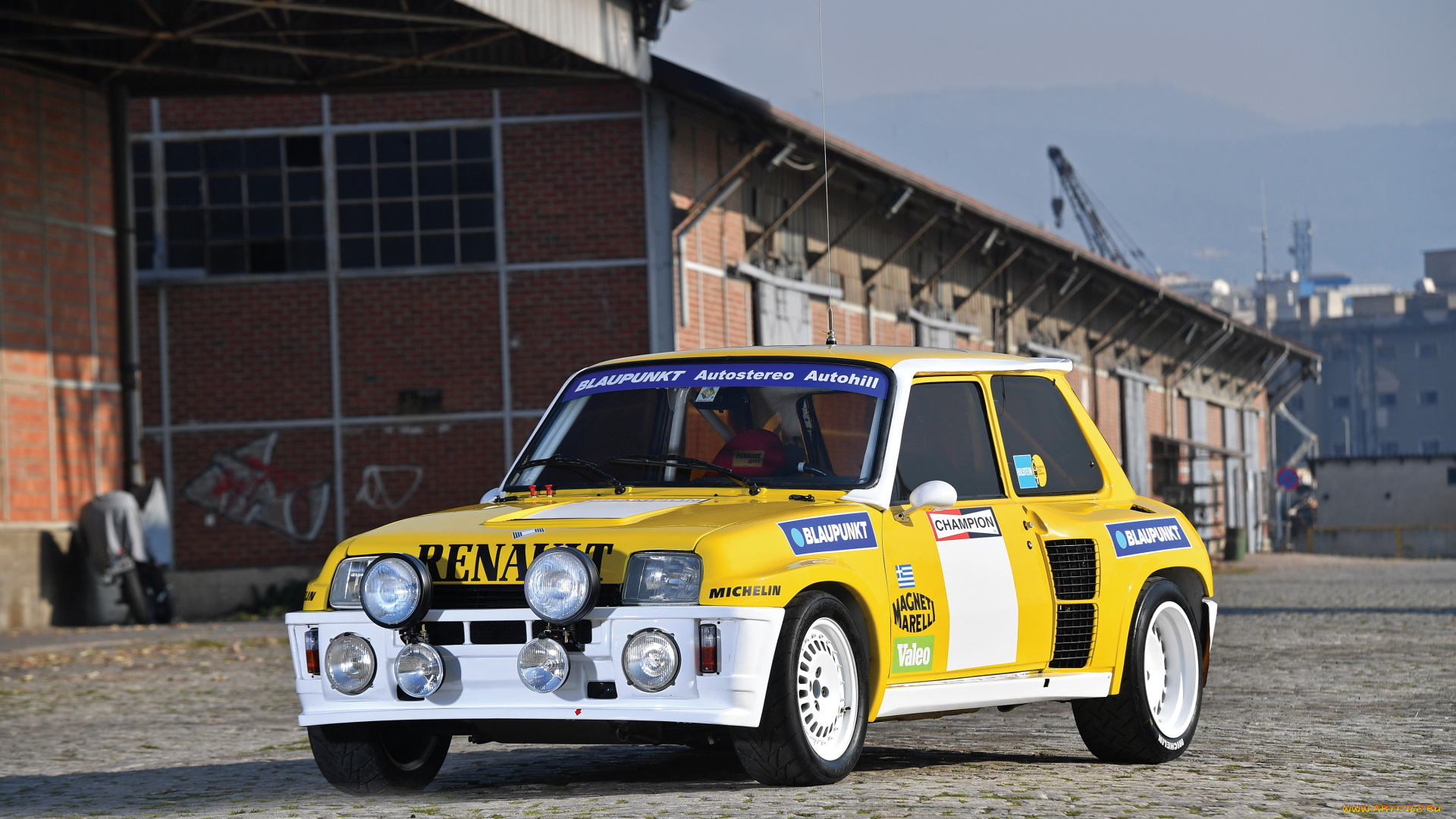 автомобили, renault