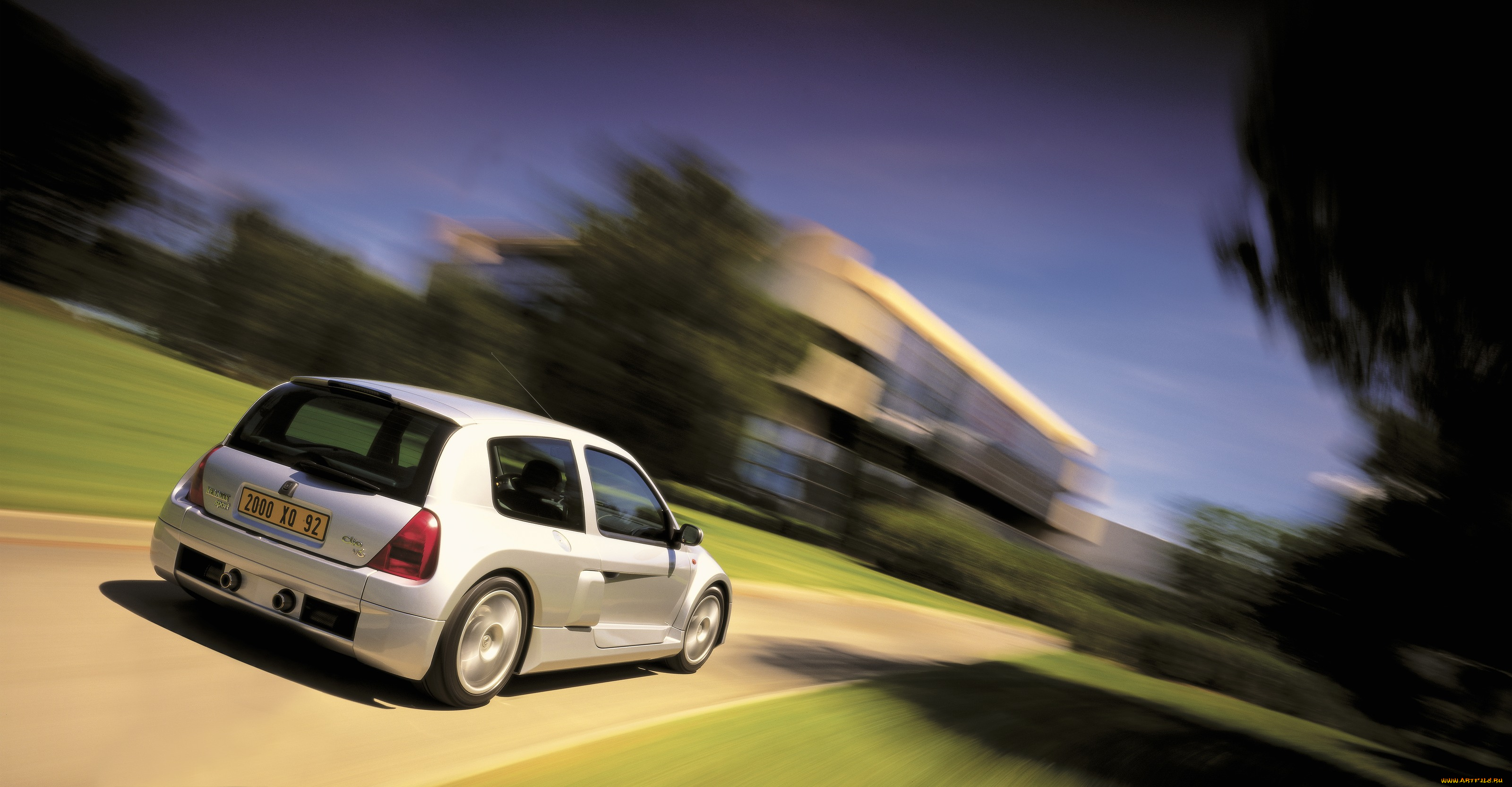 автомобили, renault