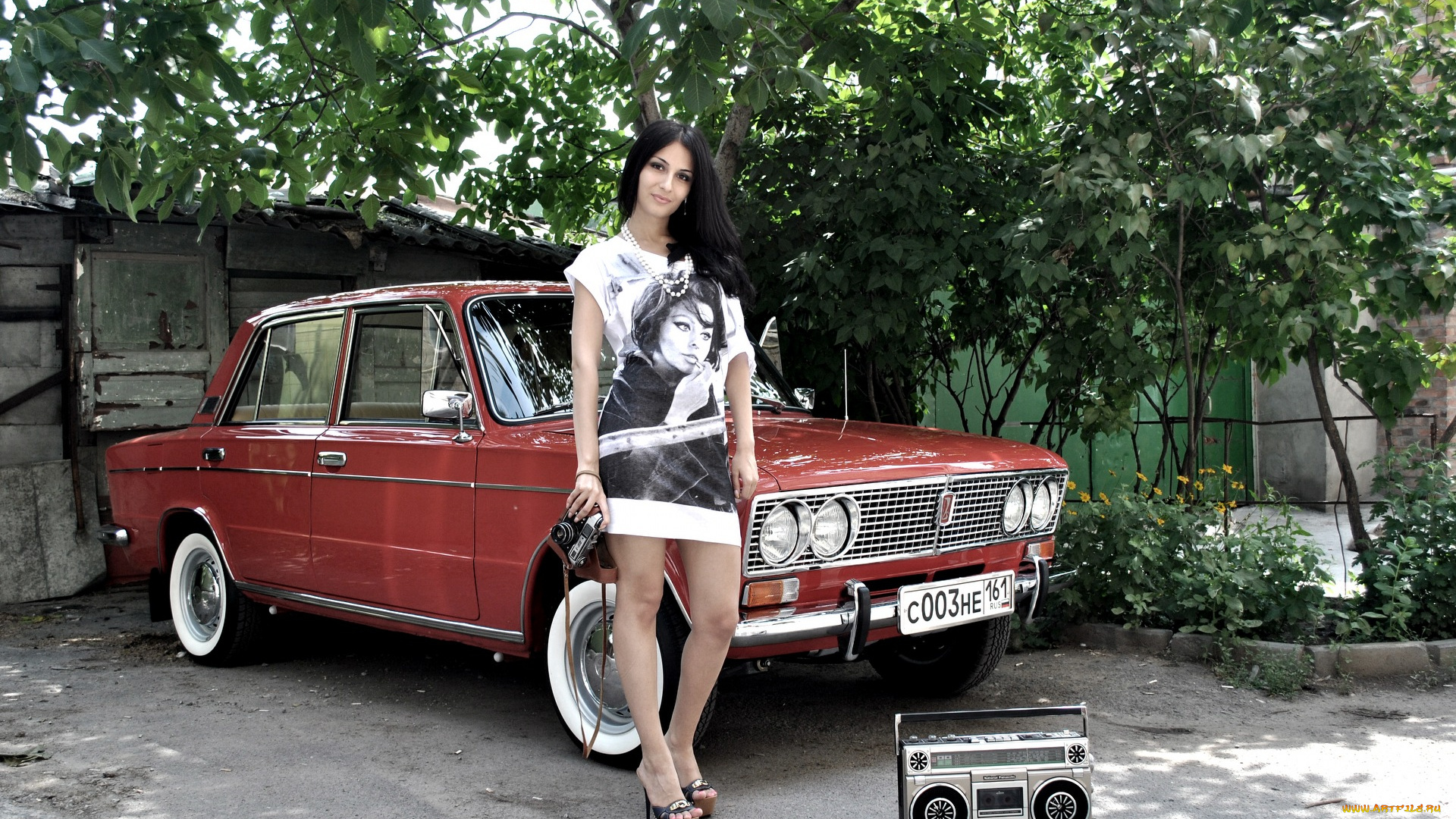 девушка, -, girl, автомобили, -авто, с, девушками, девушка, женщина, брюнетка, темноволосая, сексуальная, модель, звезда, позирует, разная, обувь, верхняя, стильная, одежда, нижнее, эротическое, бельё, трусы, лифчик, колготки, чулки, аксессуары, макияж, и, множество, элементов, на, фотографии