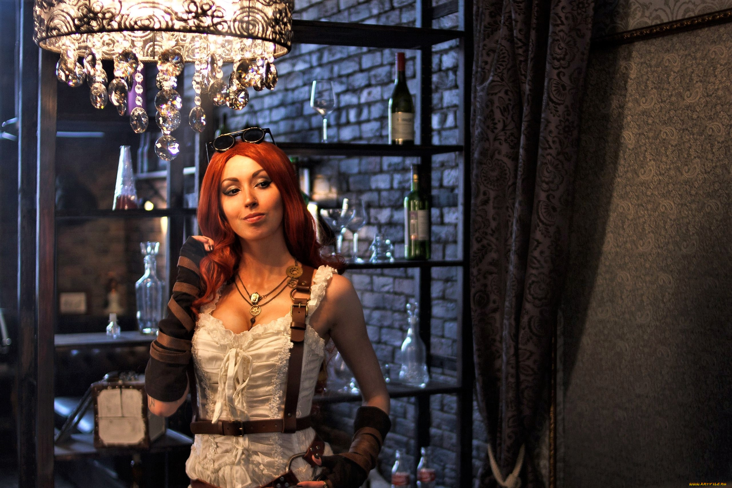 девушки, valery, himera, , lera, himera, образ, очки, люстра, полки, бутылки