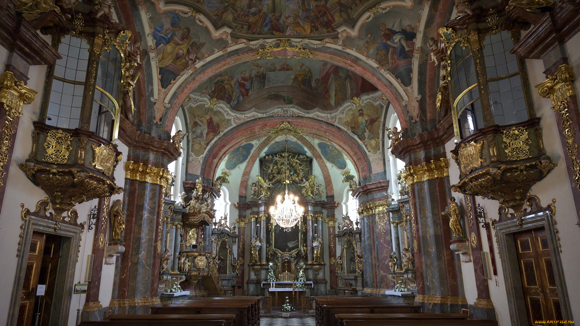 церковь, рождества, прага, интерьер, убранство, роспись, храма, фрески, люстра