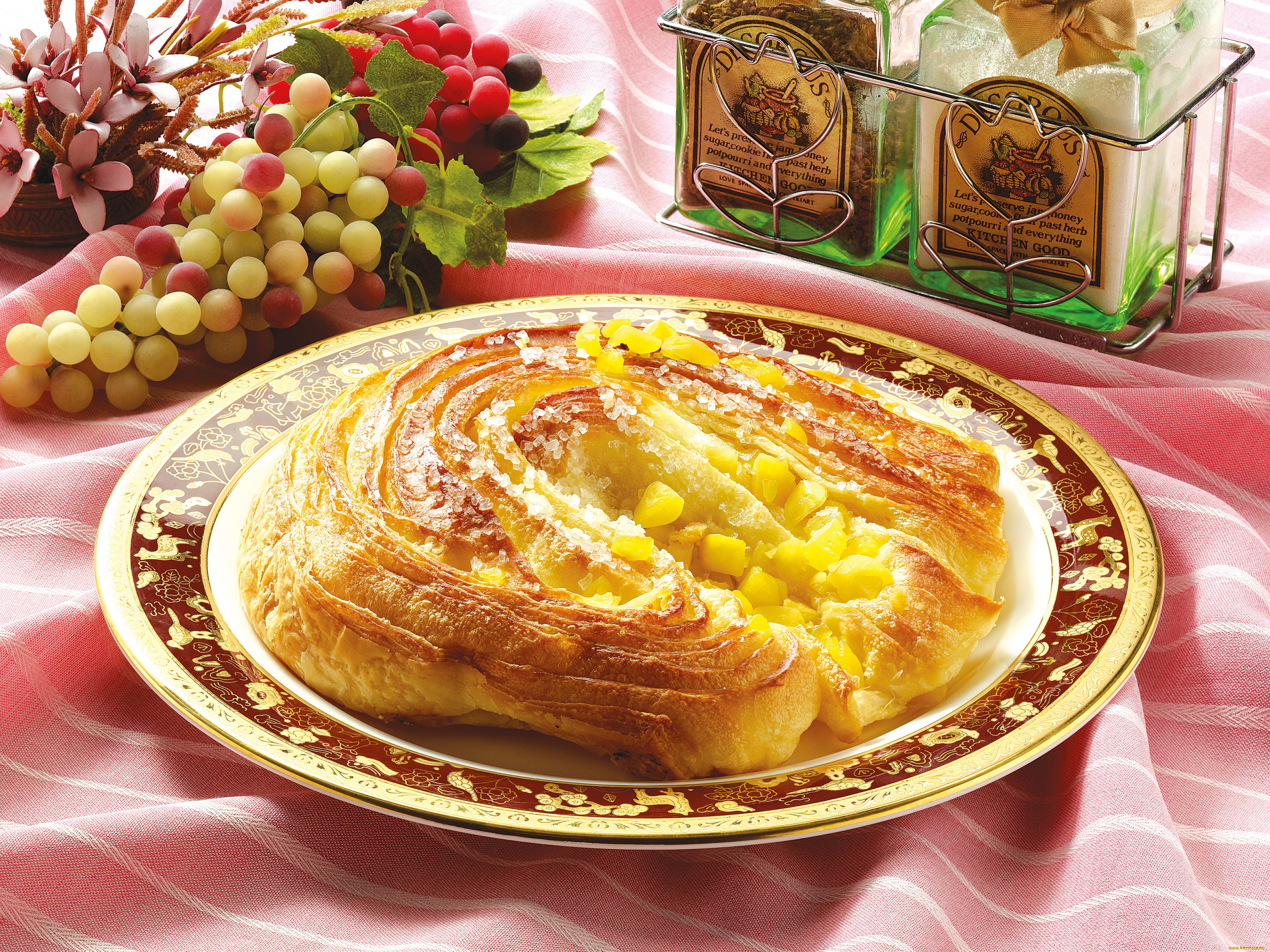 еда, хлеб, выпечка, тарелка