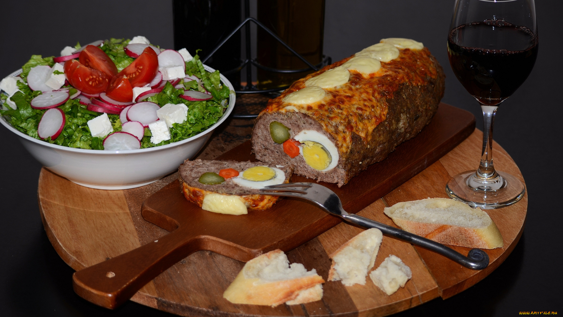 еда, натюрморт, вино, хлеб, рулет, салат