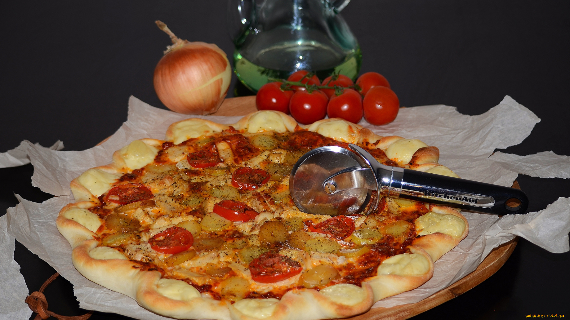еда, пицца, томаты, лук