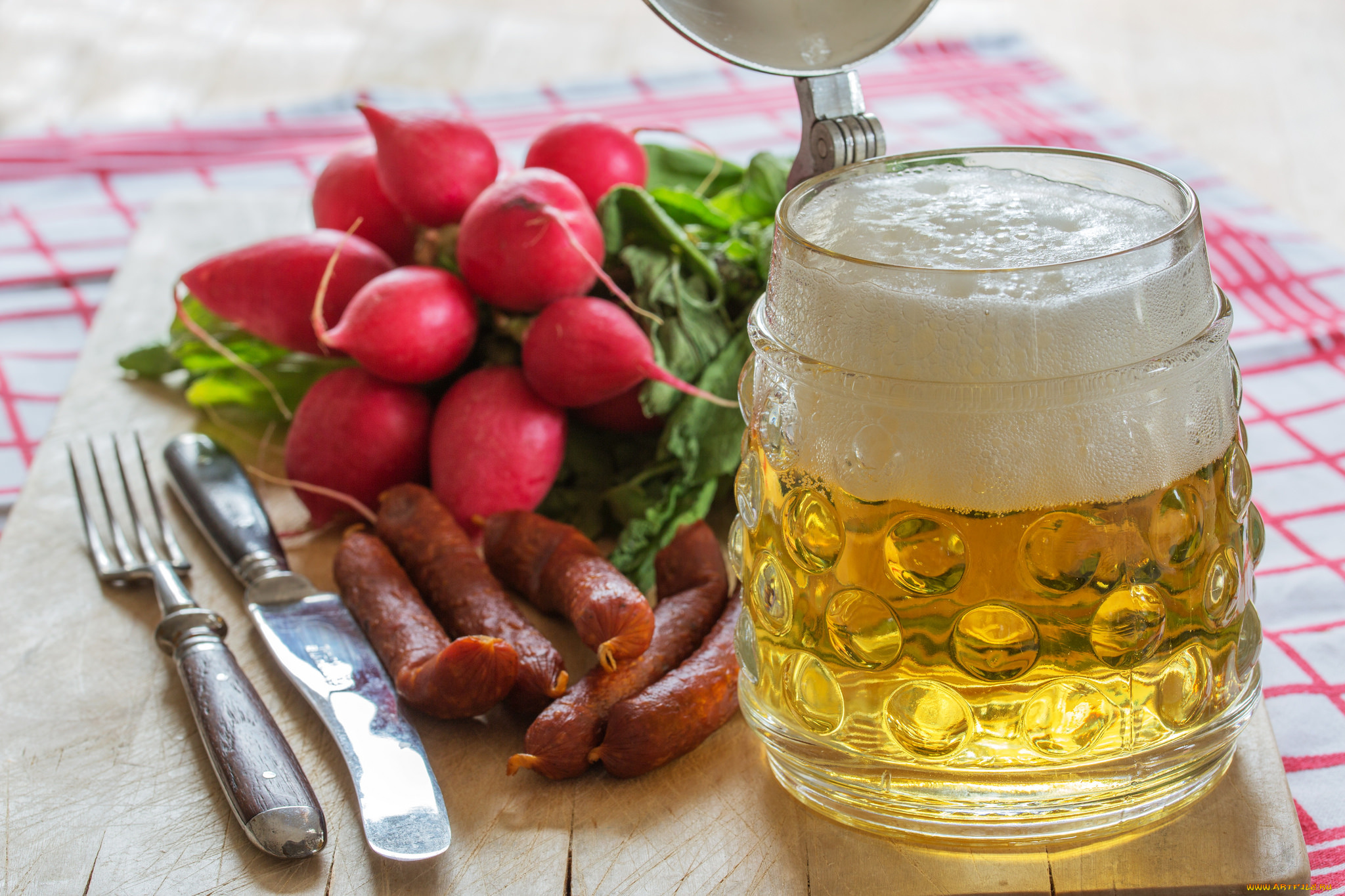 еда, напитки, , пиво, редиска, колбаски, пиво