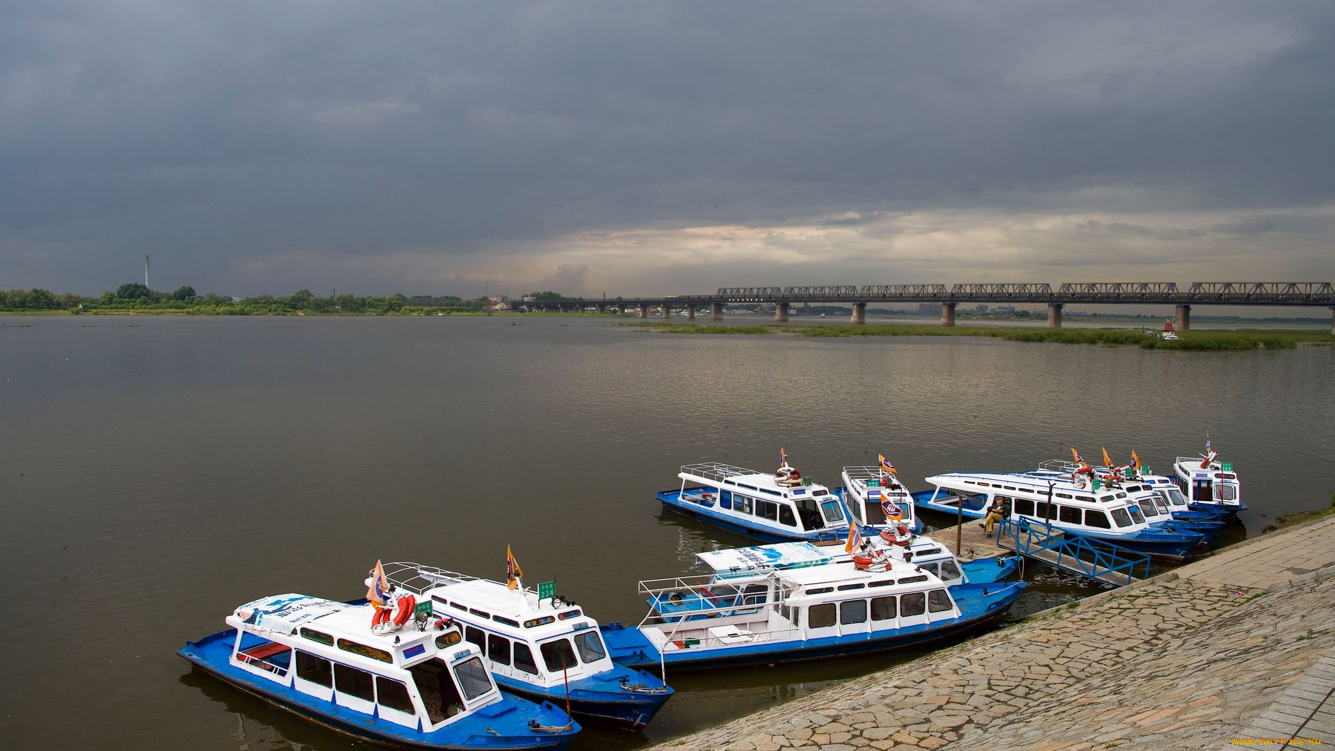 корабли, лодки, шлюпки