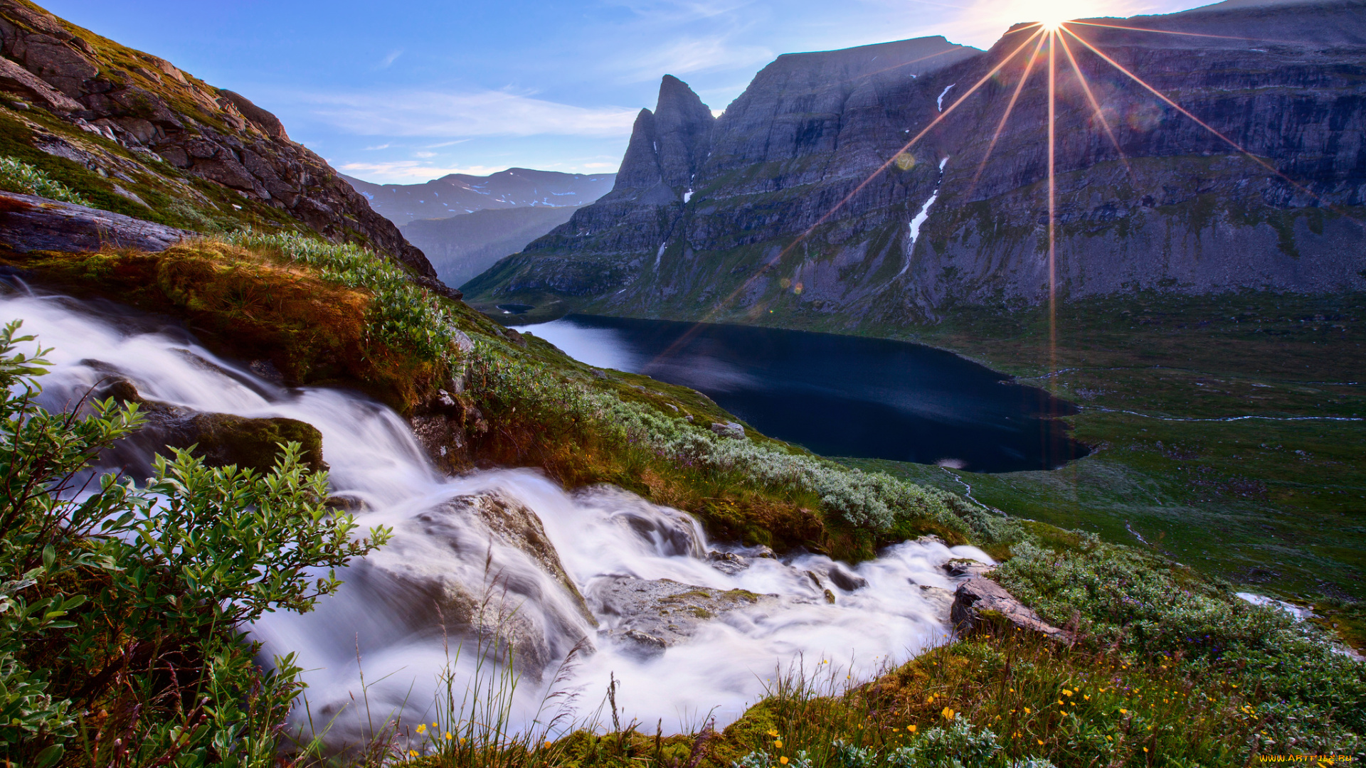 природа, пейзажи, восход, озеро, ручей, горы, norway, норвегия