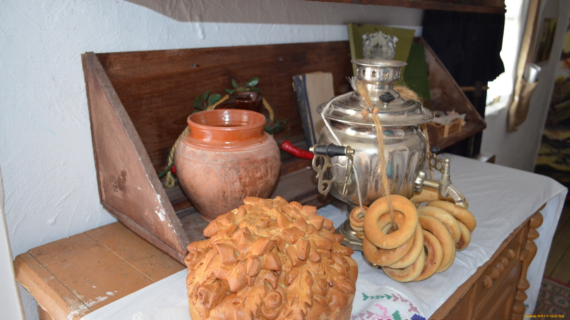 разное, посуда, , столовые, приборы, , кухонная, утварь, бублики, кувшин, самовар, хлеб, стол