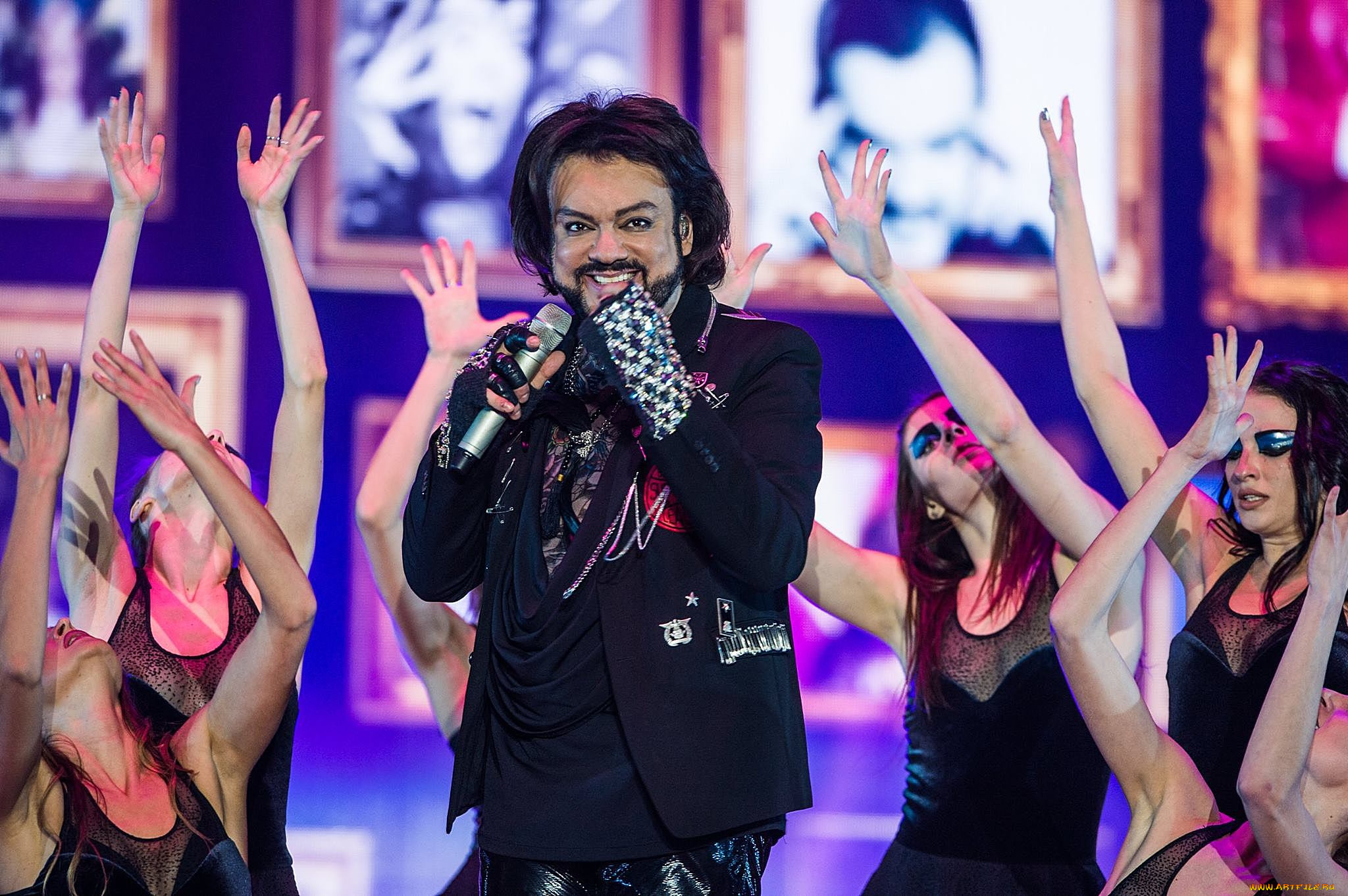 филипп, киркоров, музыка, микрофон, женщина, концерт, певец, мужчина