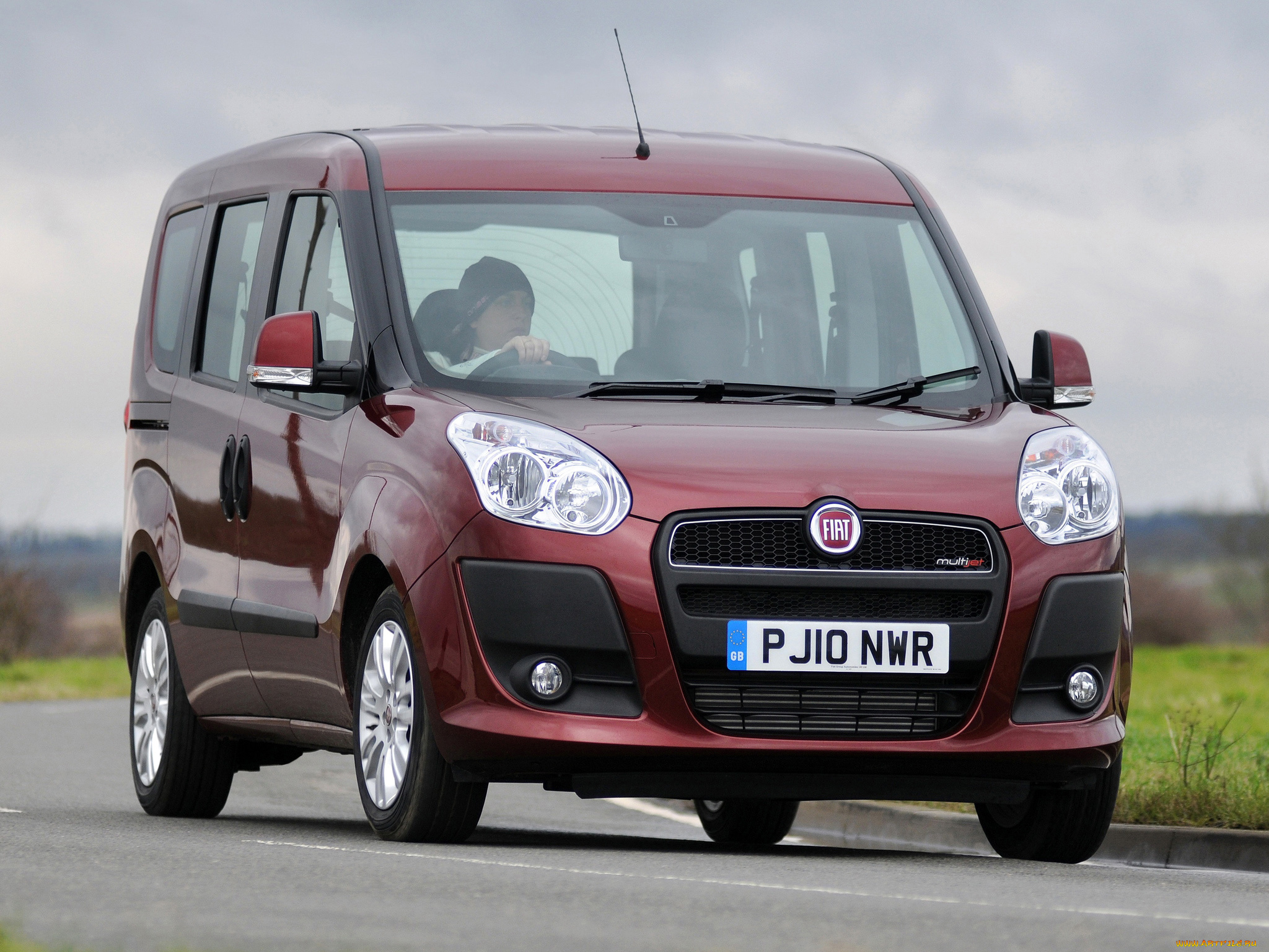 автомобили, fiat