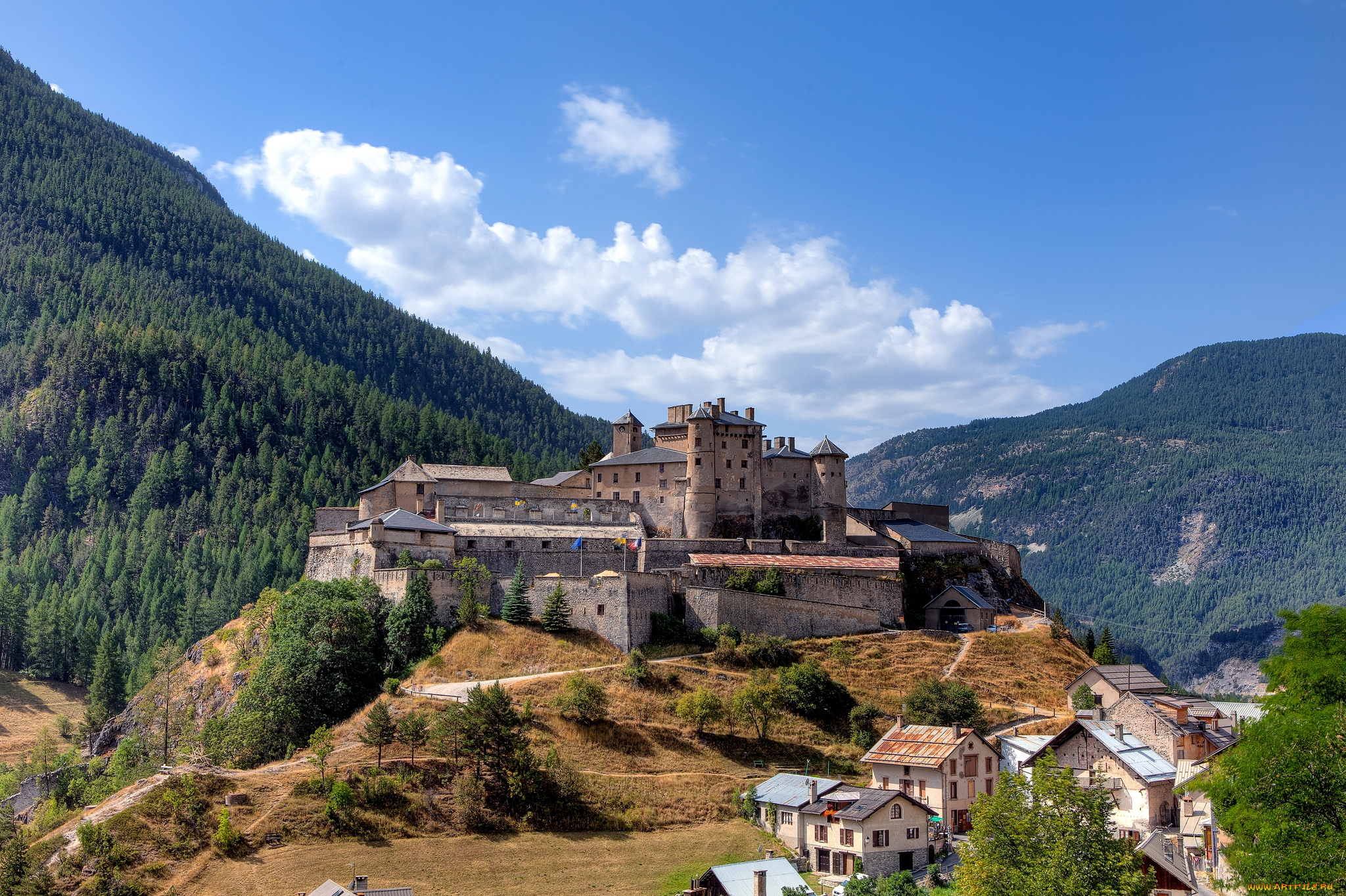 города, дворцы, замки, крепости, башни, лес, горы