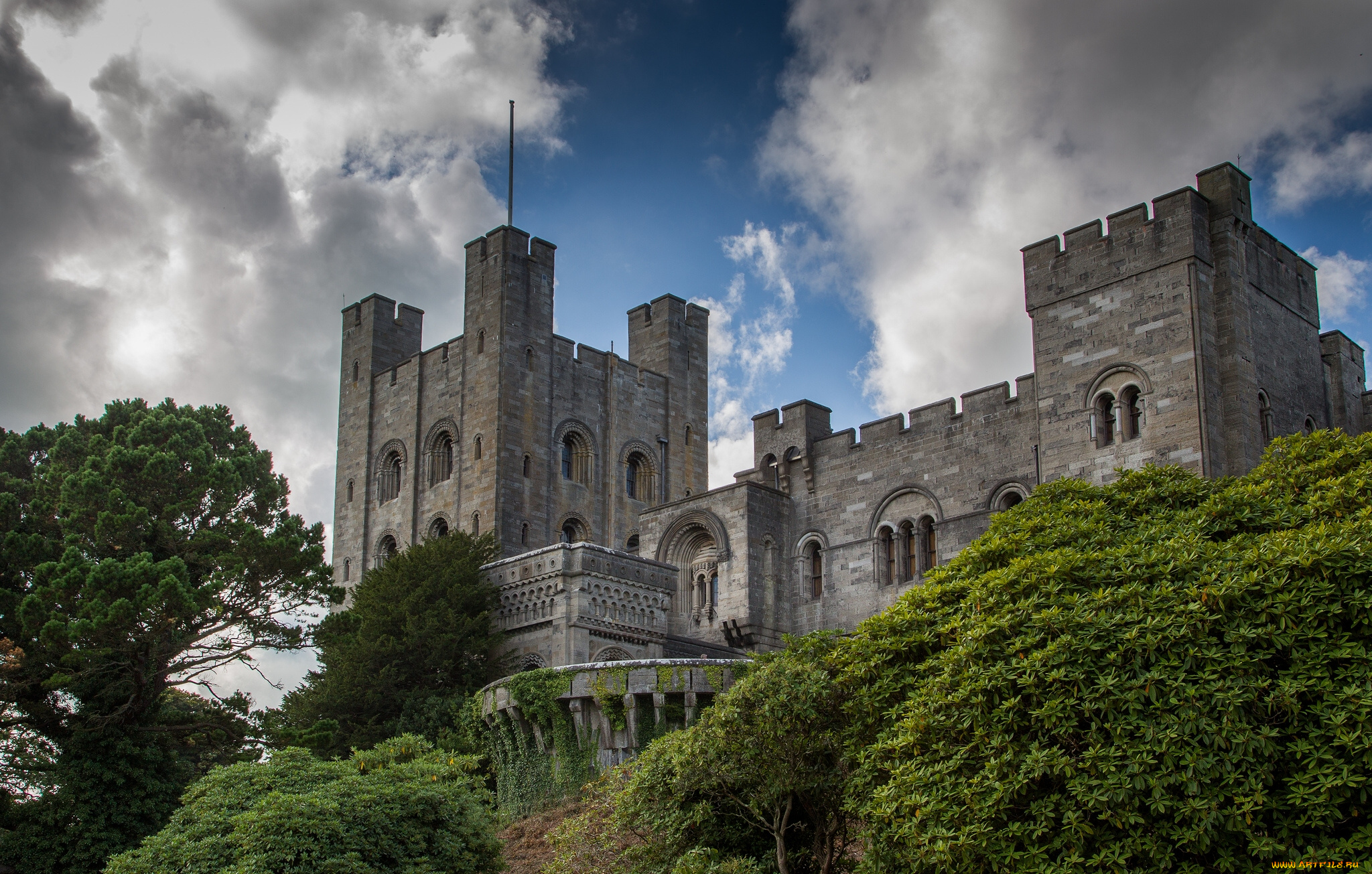penrhyn, castle, north, wales, england, города, дворцы, замки, крепости, gwynedd, bangor, кусты, англия, северный, уэльс, бангор, замок, пенрин