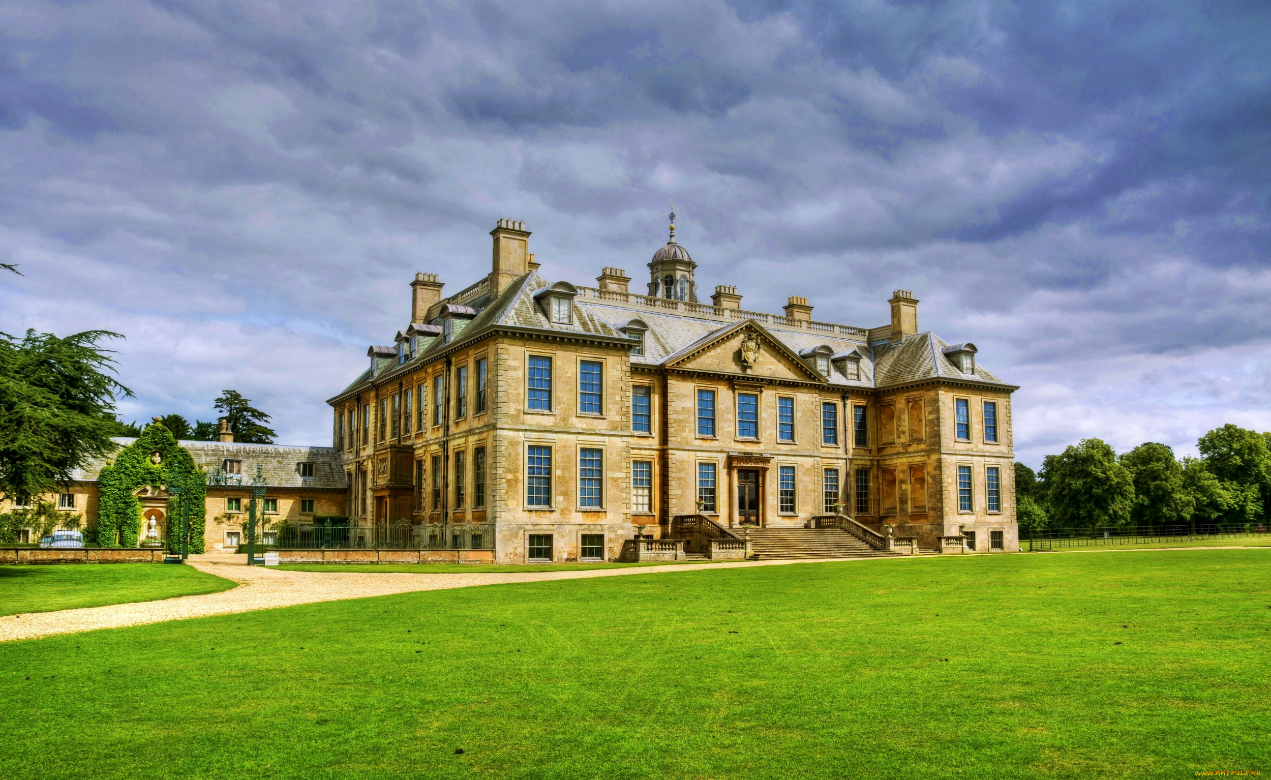 belton, house, south, entrance, города, здания, дома, англия, лужайка, поле, лес, старинный, особняк