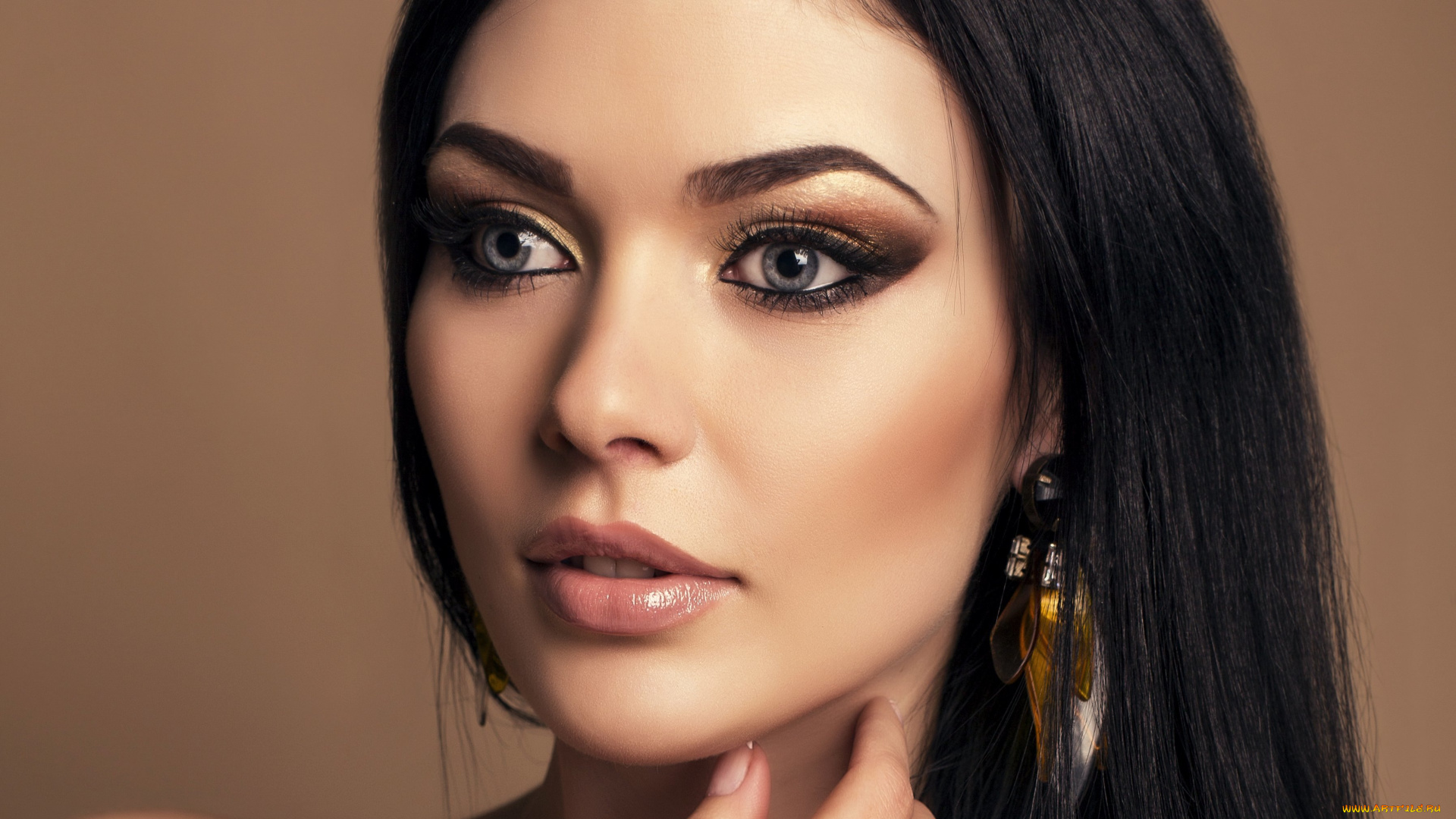 девушки, -unsort, , лица, , портреты, фон, макияж, губы, волосы, серьги, ресницы, взгляд, модель, девушка