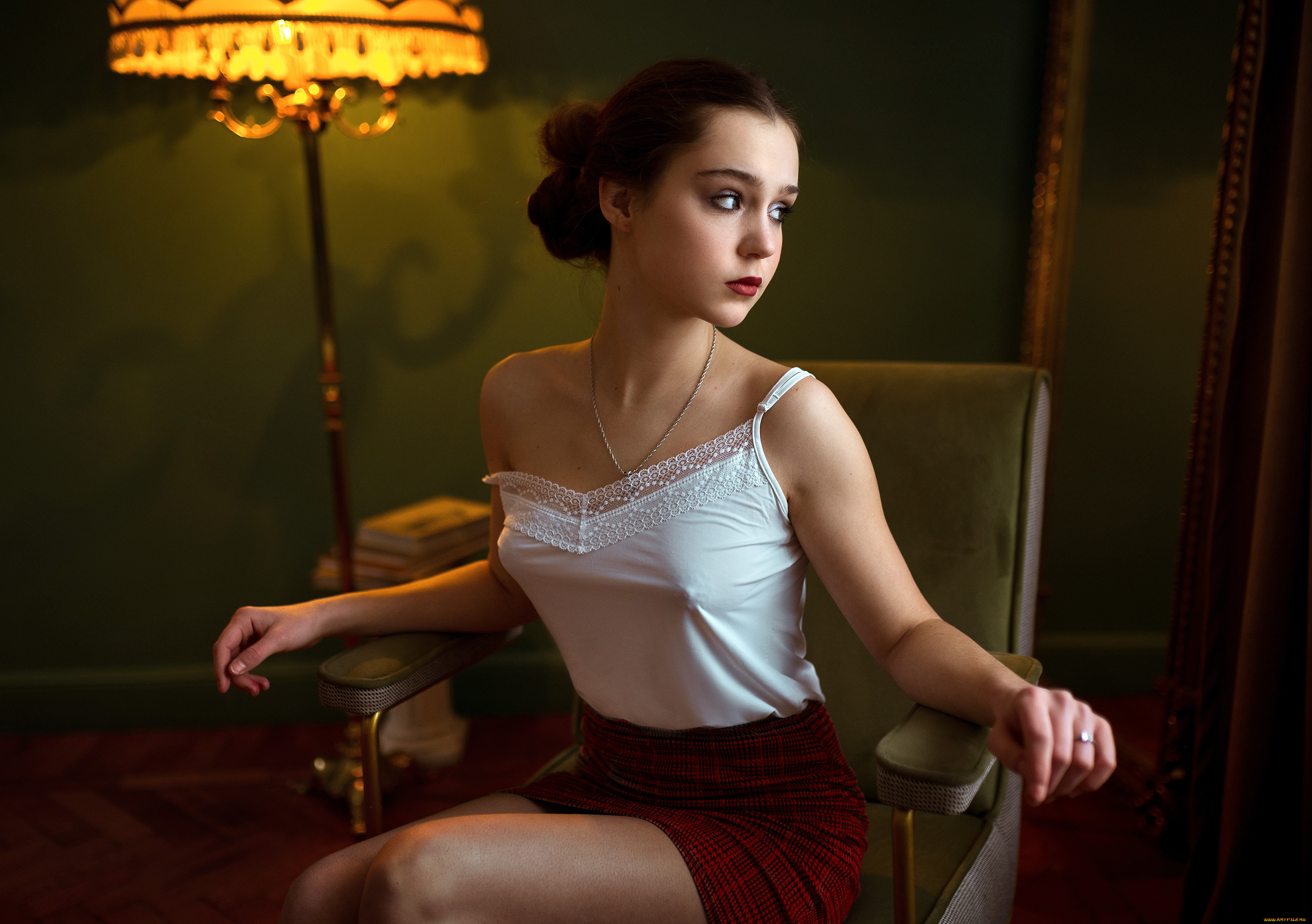 девушка, -, girl, девушки, -, брюнетки, , шатенки, девушка, женщина, брюнетка, темноволосая, сексуальная, модель, звезда, позирует, разная, обувь, верхняя, стильная, одежда, нижнее, эротическое, бельё, трусы, лифчик, колготки, чулки, аксессуары, макияж, и, множество, элементов, на, фотографии