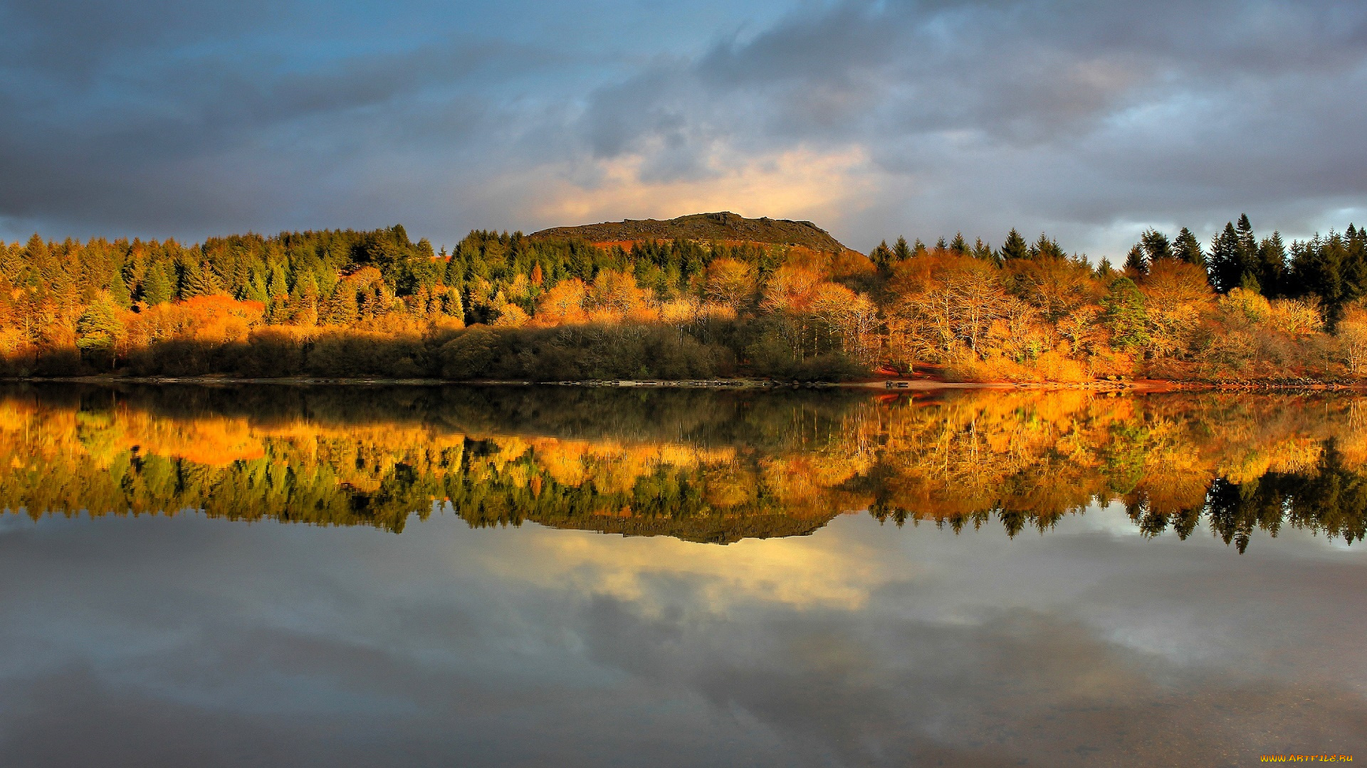 природа, реки, озера, гора, лес, осень, берег, озеро