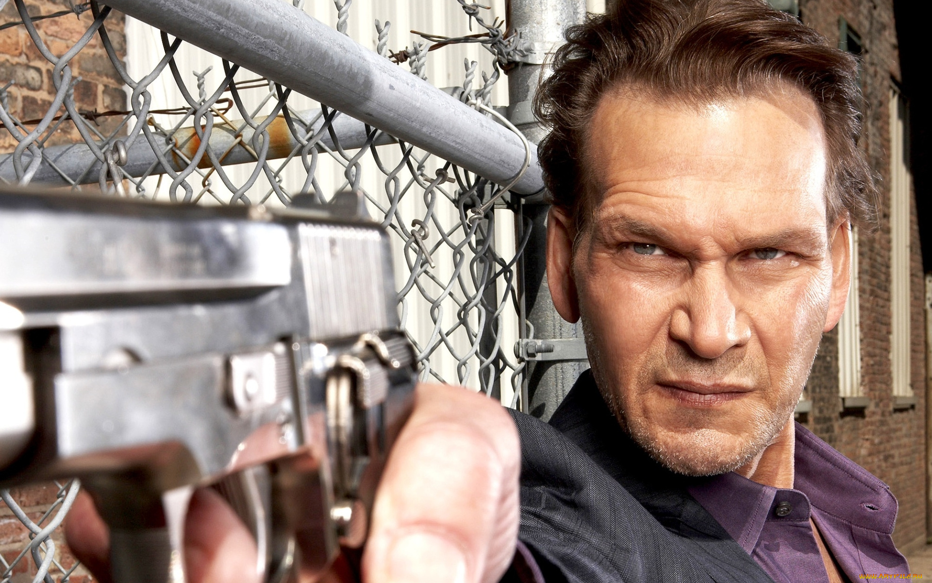 мужчины, patrick, swayze, актер, лицо, пистолет