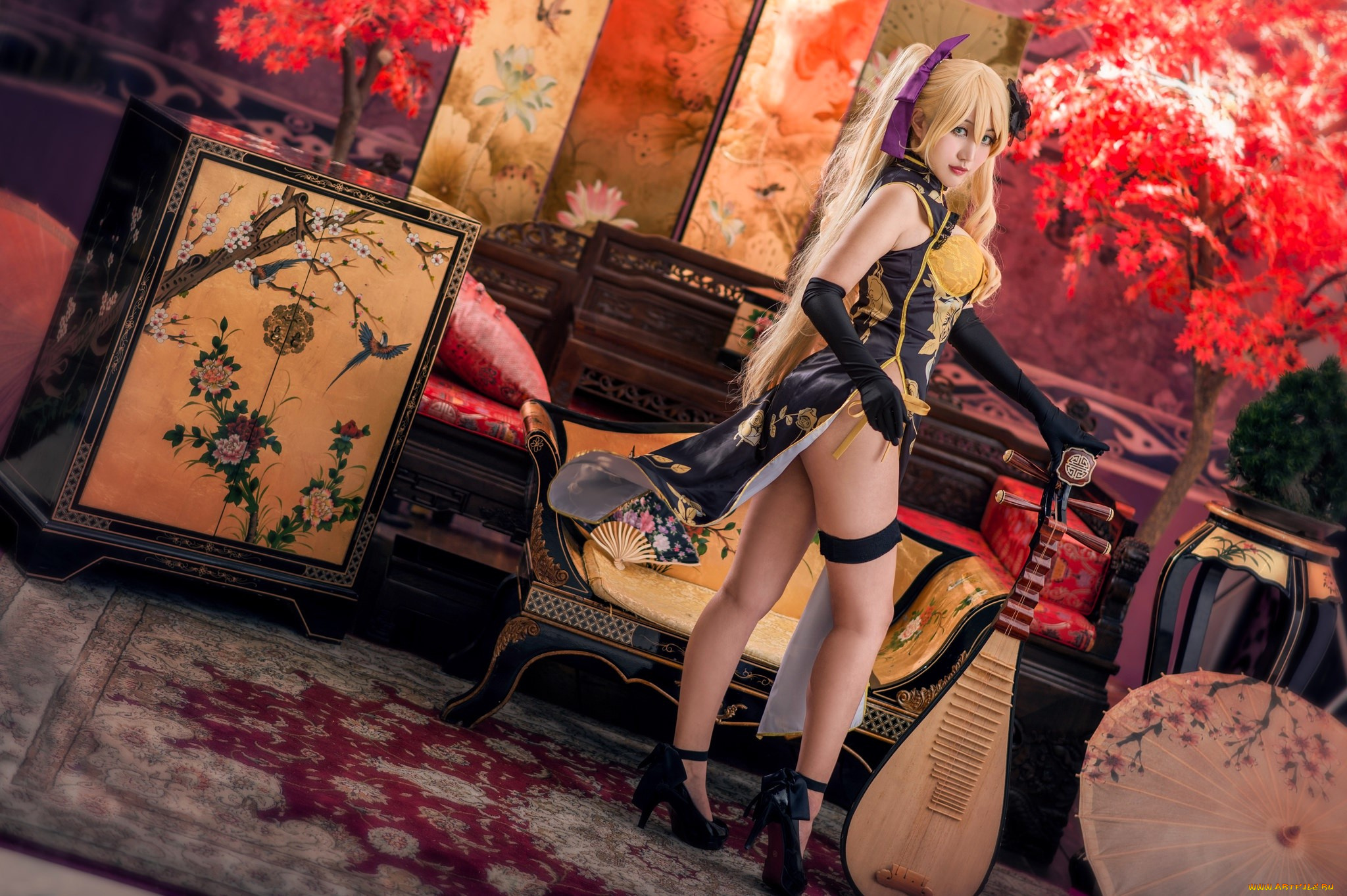 девушки, -, креатив, , косплей, образ, костюм, наряд, косплей, музыкальный, инструмент, тумбочка, диваны, подушки, зонт, дерево