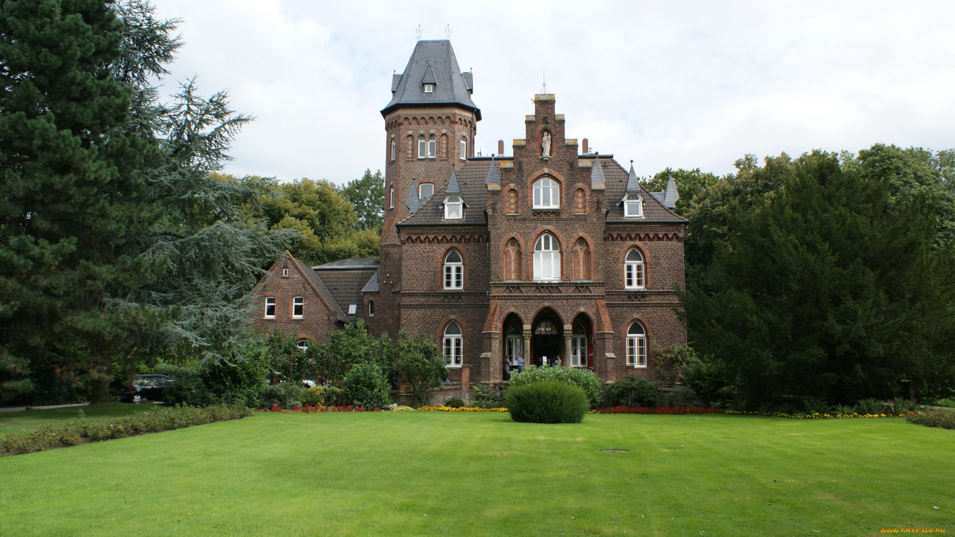 malbork, castle, marienburg, poland, города, дворцы, замки, крепости, цветы, лужайка, замок