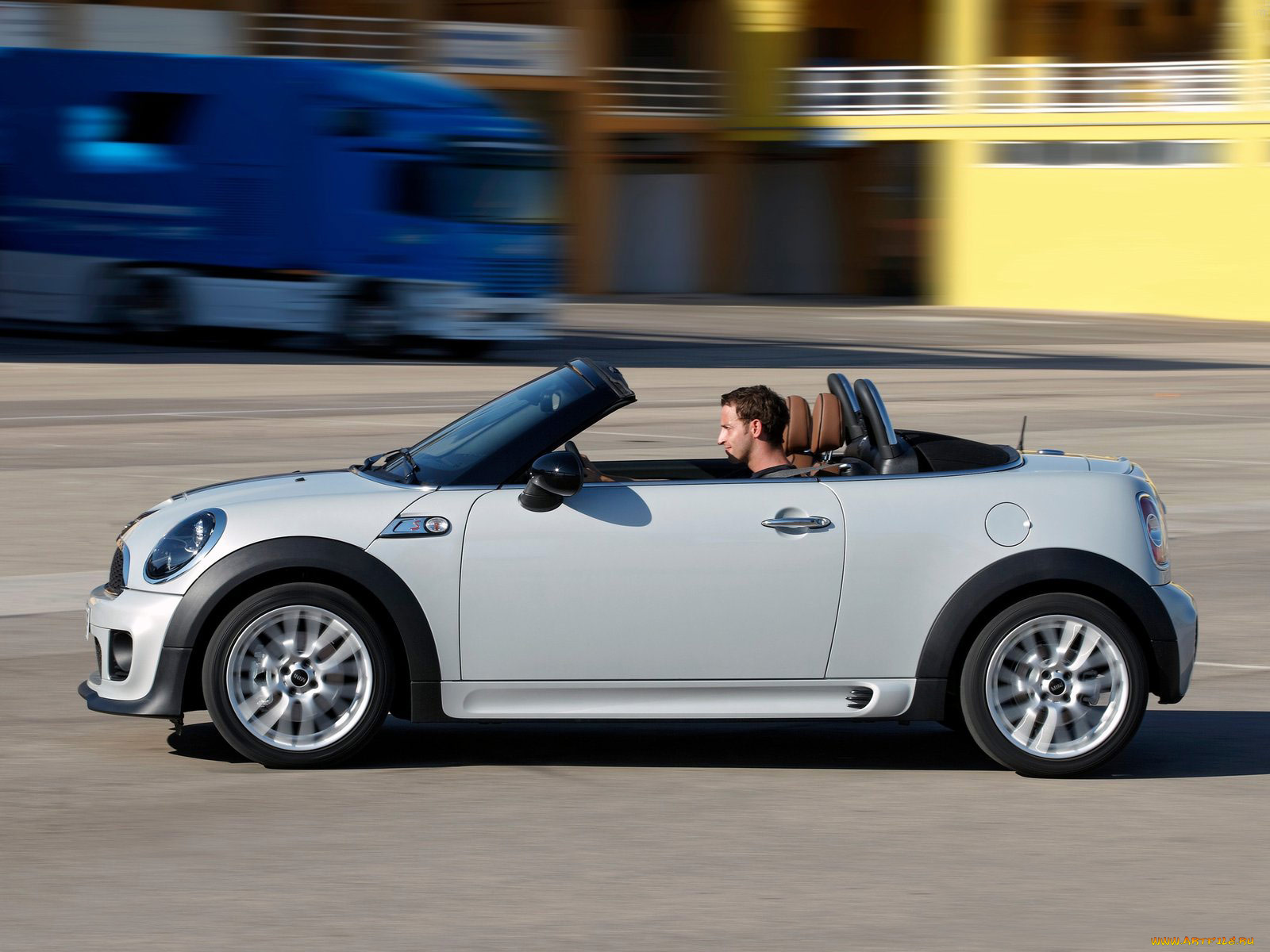 автомобили, mini