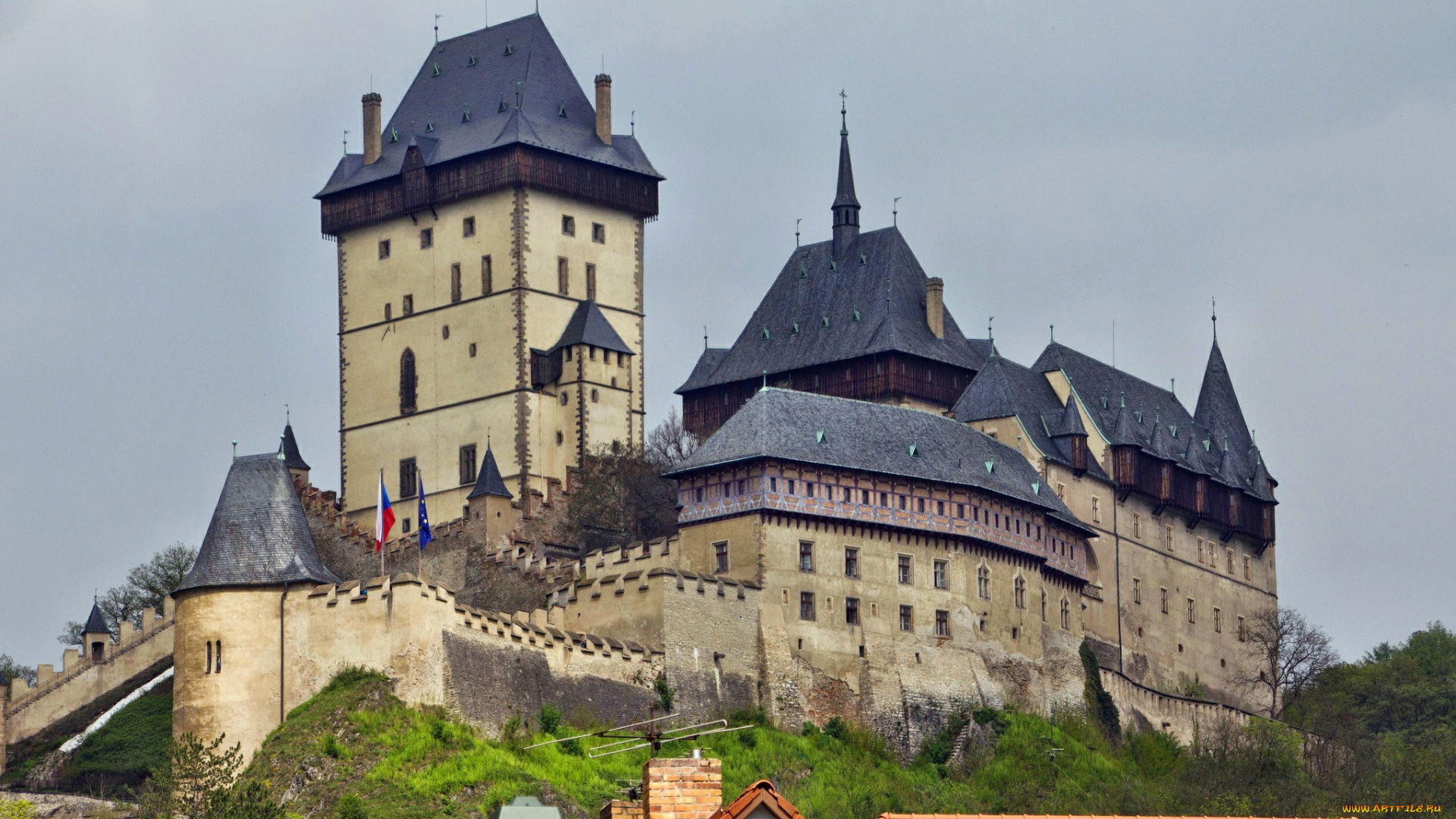 karlstejn, castle, города, -, дворцы, , замки, , крепости, готика, замок, шпили